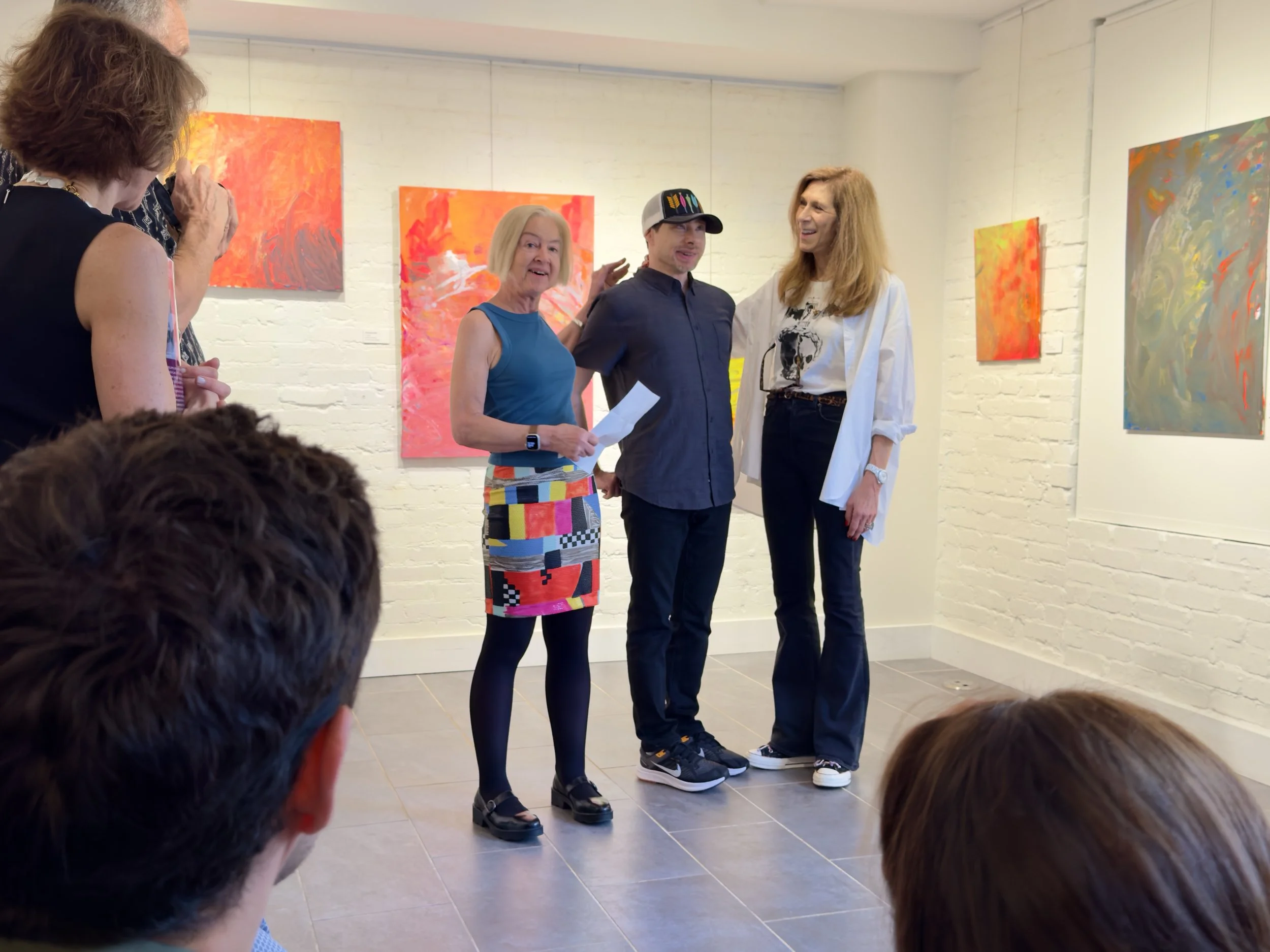 Introduction and thanks on the opening day of exhibition