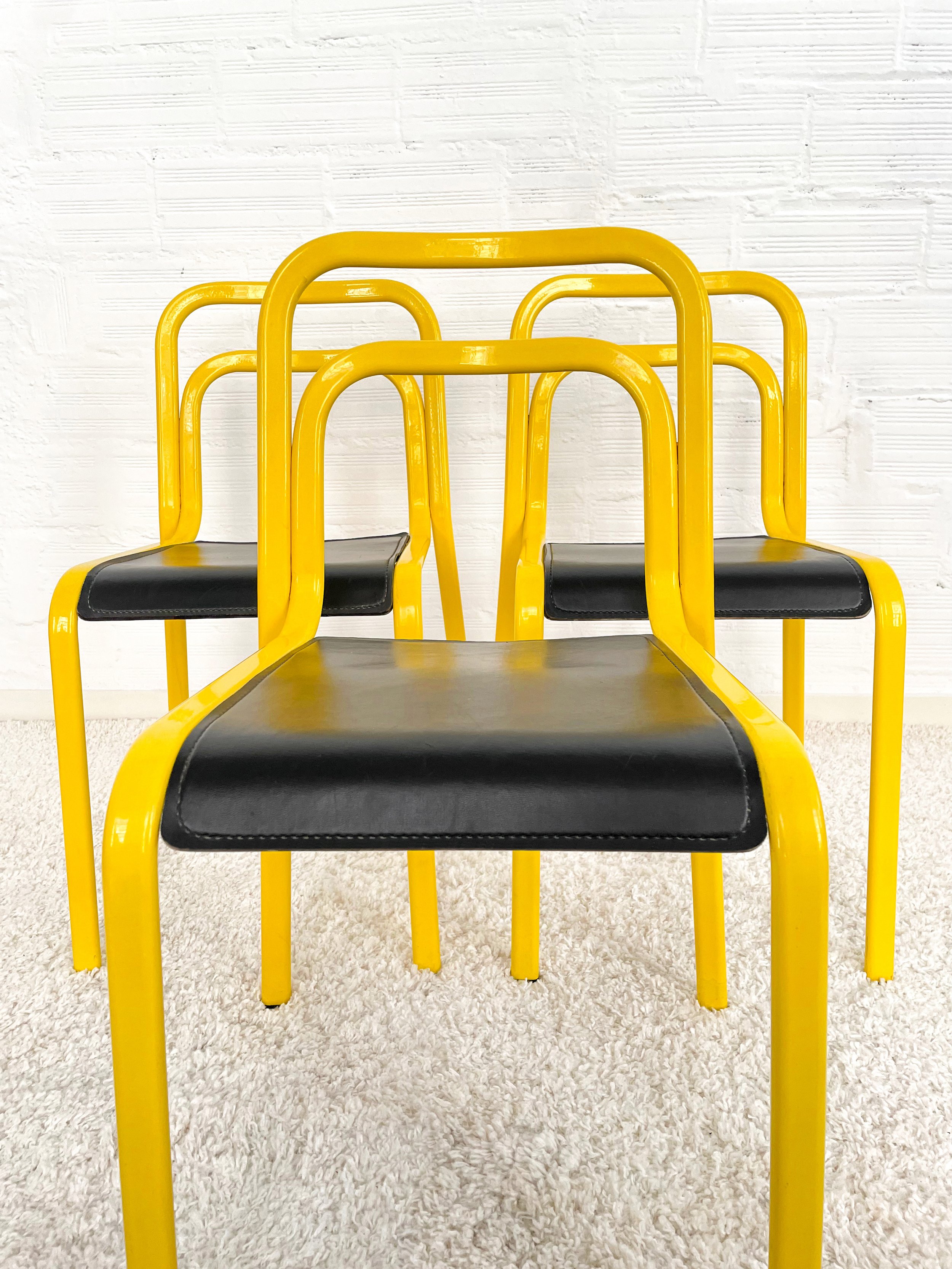 Silla italiana años 80