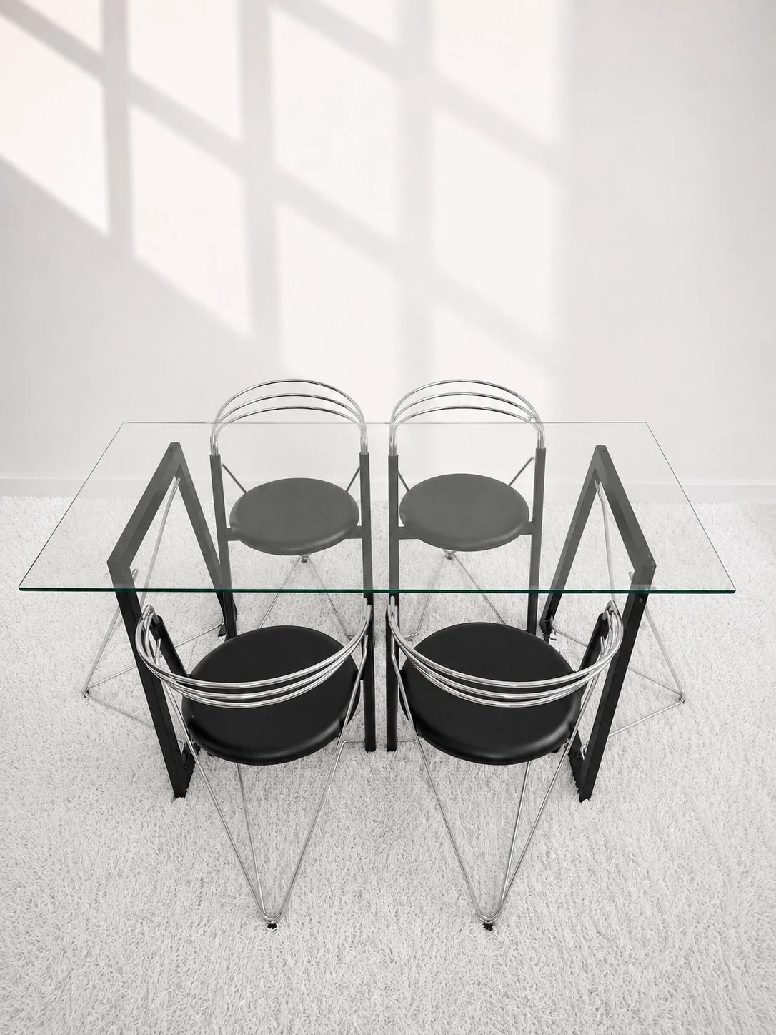 Mesa de comedor postmoderna de inspiración Mario Botta, años 80. Monda Lironda Vintage
