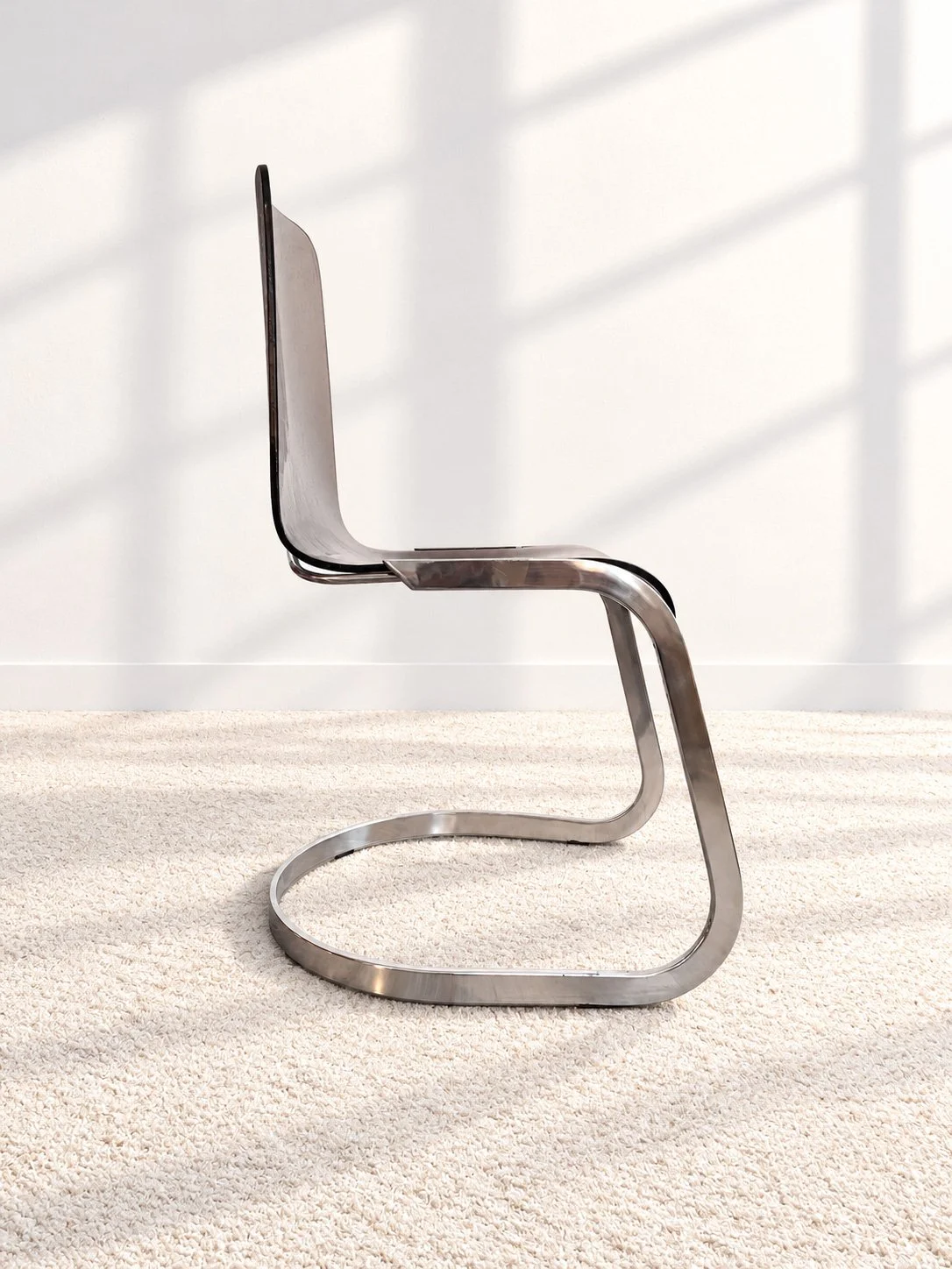 Sillas cantilever Roche Bobois. Francia, años 70.