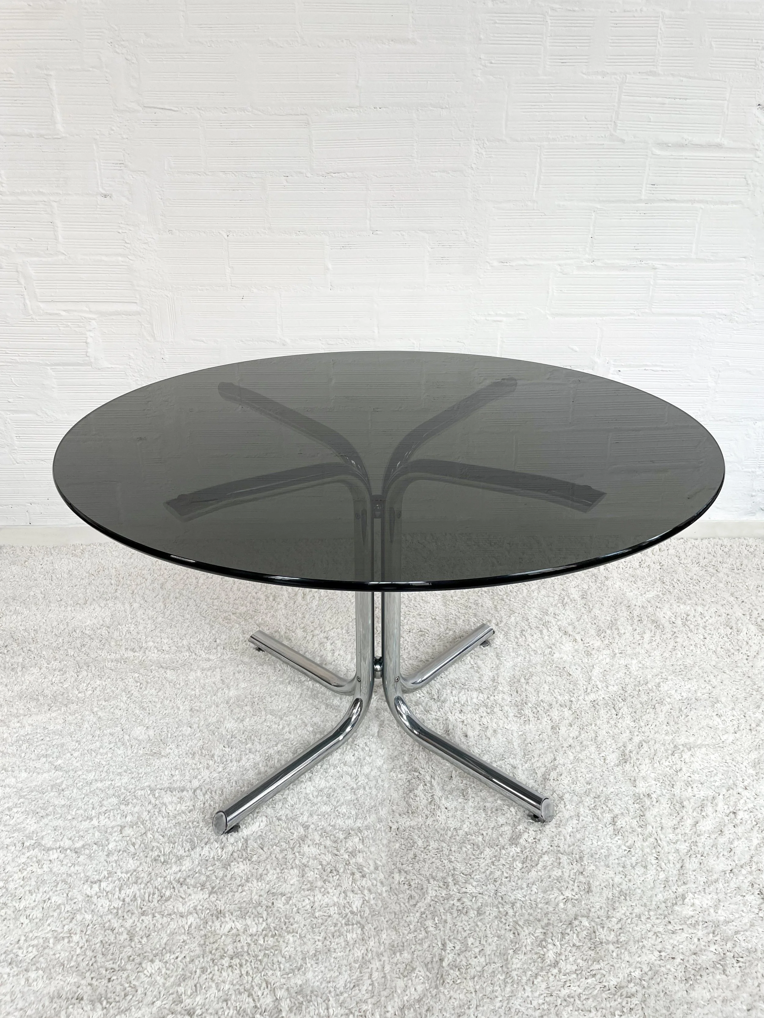 Mesa comedor Mid-century redonda. Años 70. Monda Lironda vintage