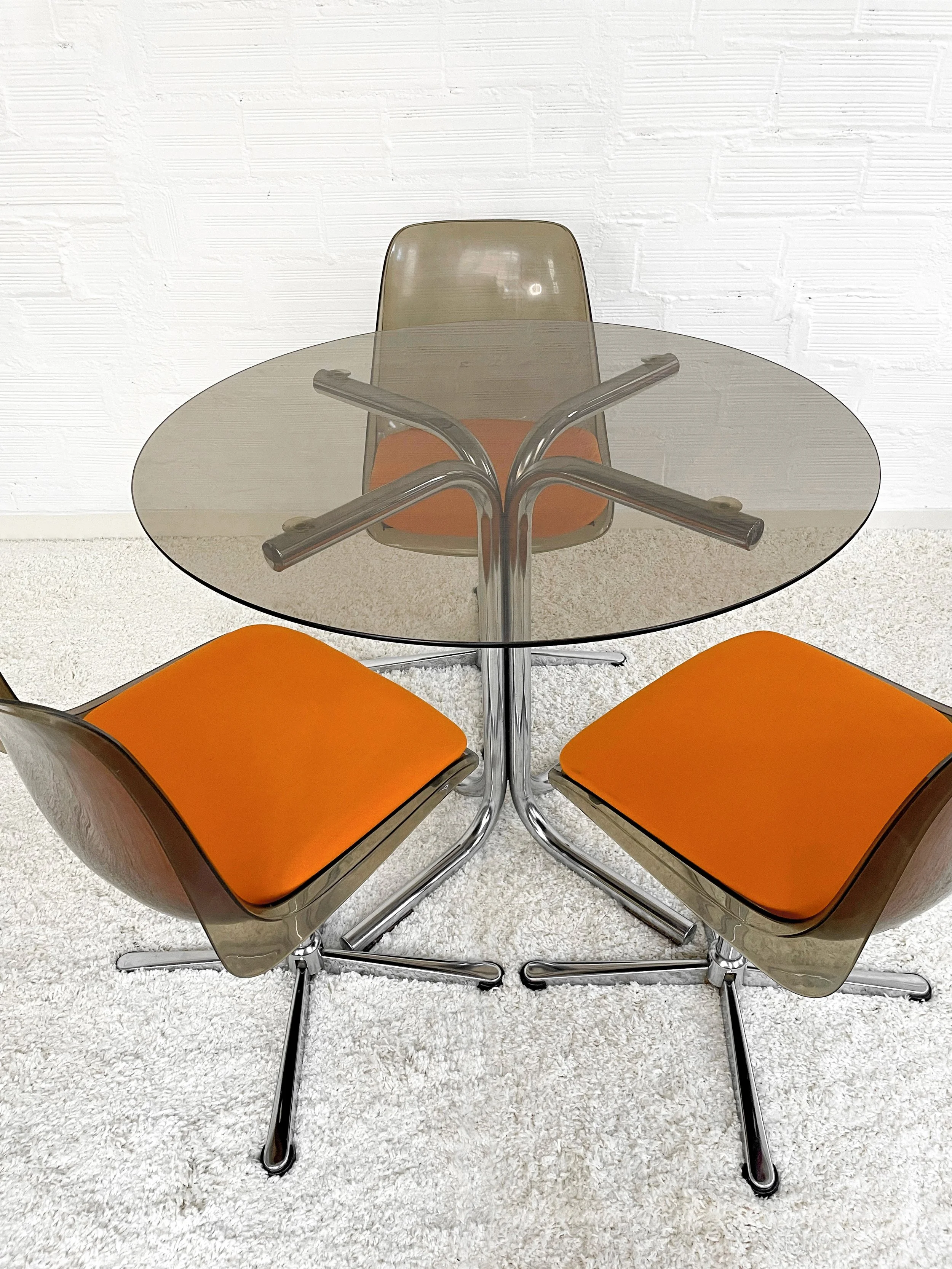 Silla Tulip en plexiglás. Space age. Tacke Sitzmobel. Alemania 70s. Monda Lironda Vintage