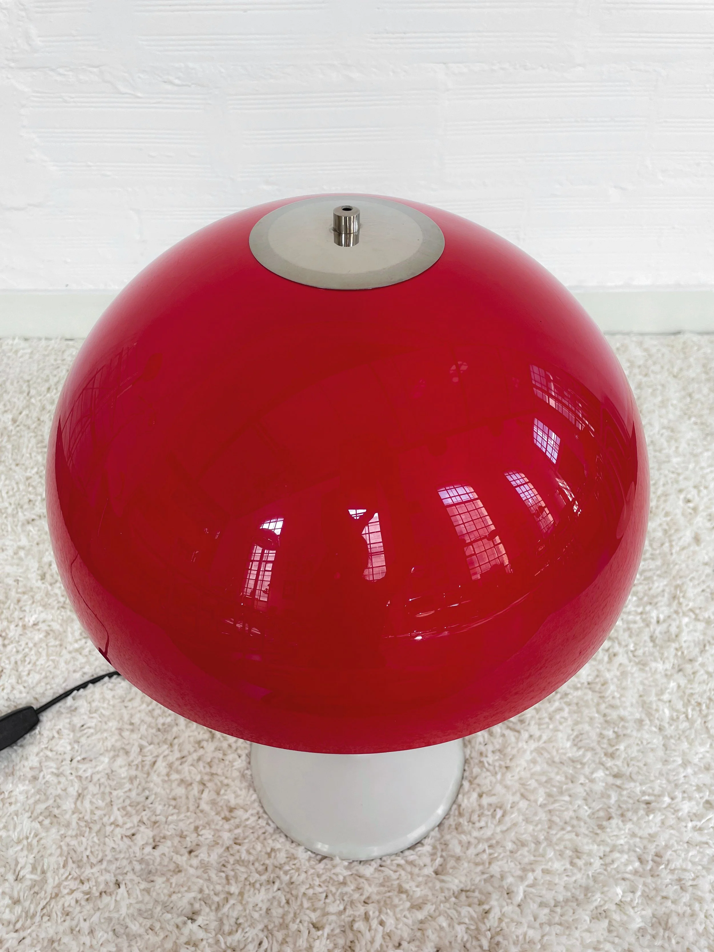 Lámpara de mesa seta. Color rojo. 60s. Monda Lironda Vintage