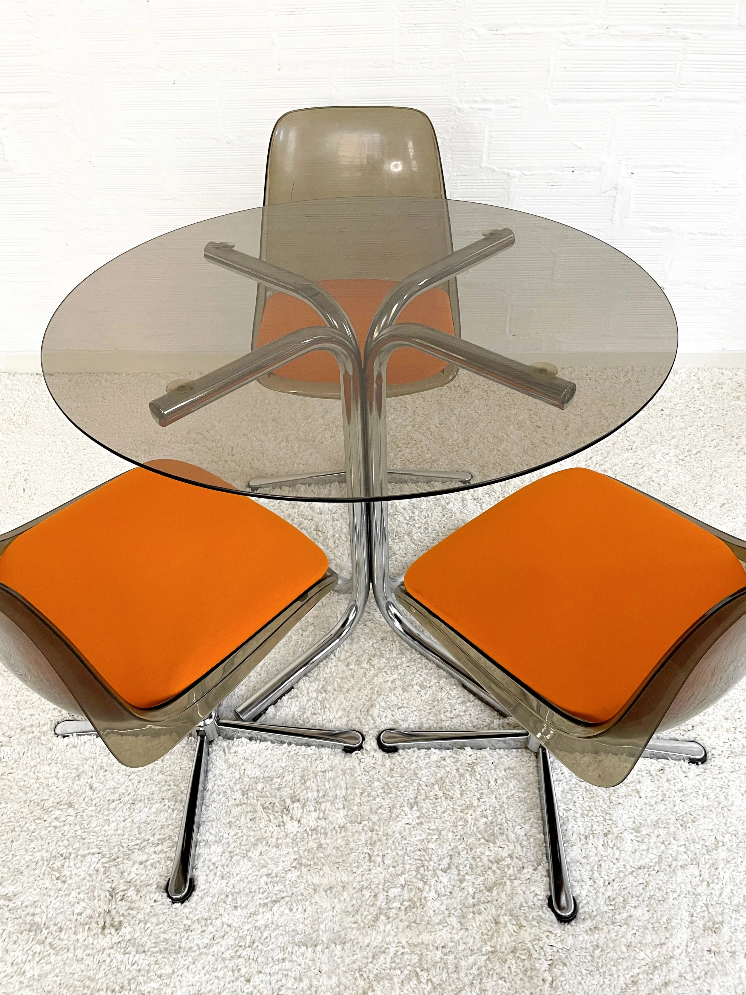Silla Tulip en plexiglás. Space age. Tacke Sitzmobel. Alemania 70s. Monda Lironda Vintage