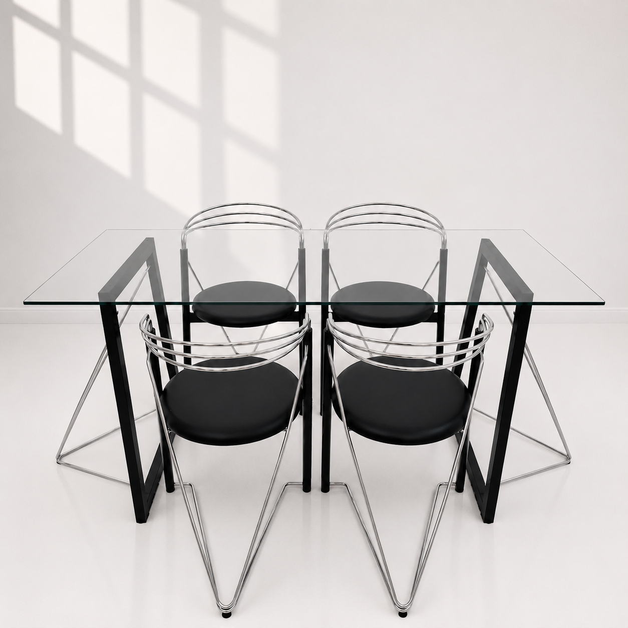 Mesa de comedor postmoderna. Europa. 80s. Monda Lironda Vintage
