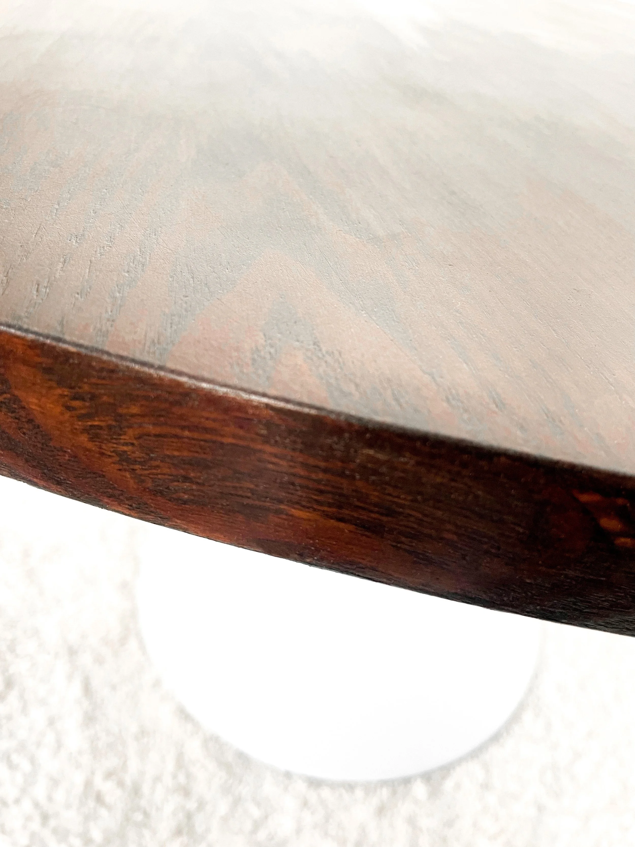 Mesa comedor vintage. Sobre de madera. Pie Tulip. Monda Lironda Vintage