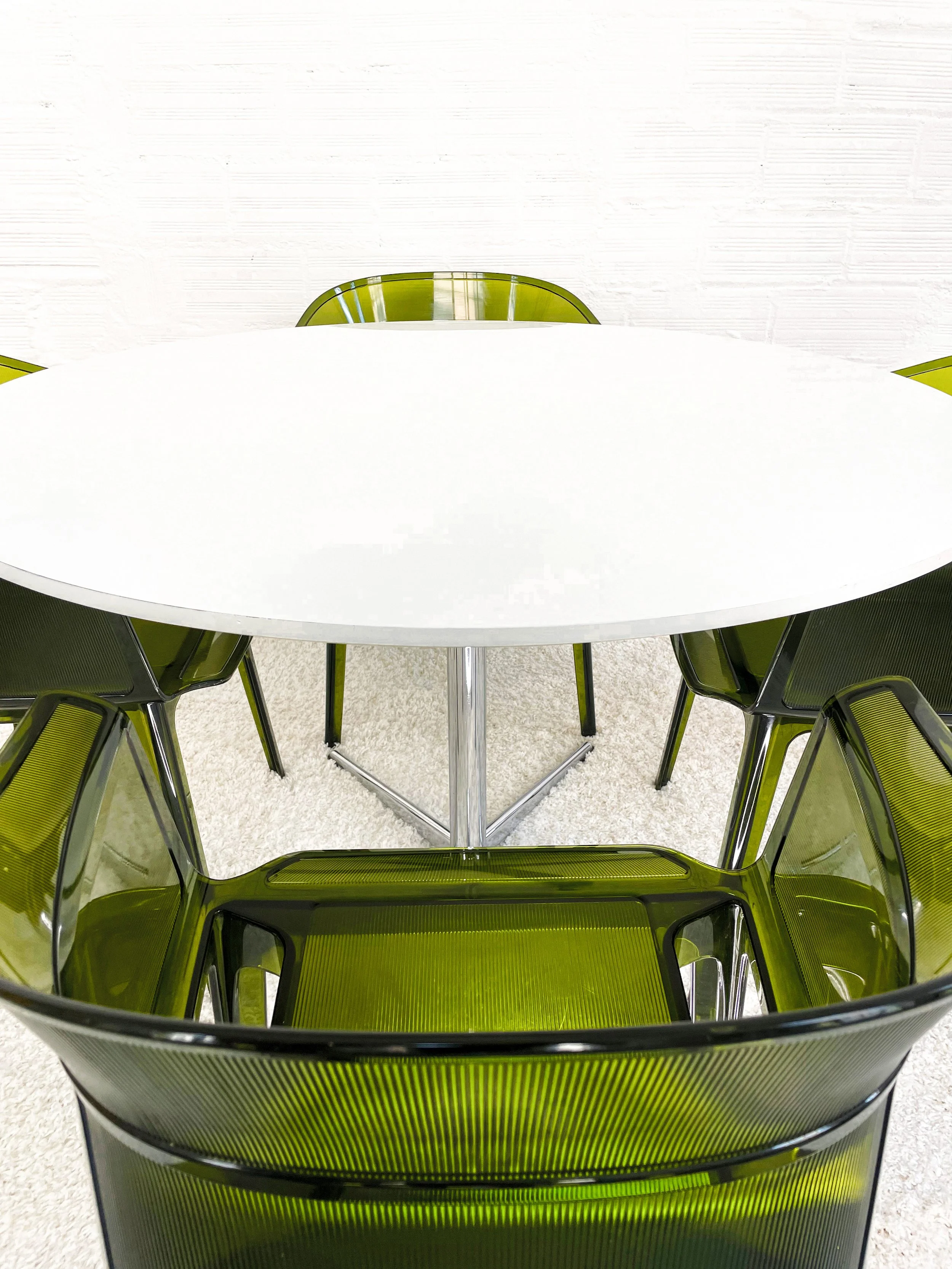 Mesa comedor vintage estilo Tulip. Italia 70s. Monda Lironda Vintage