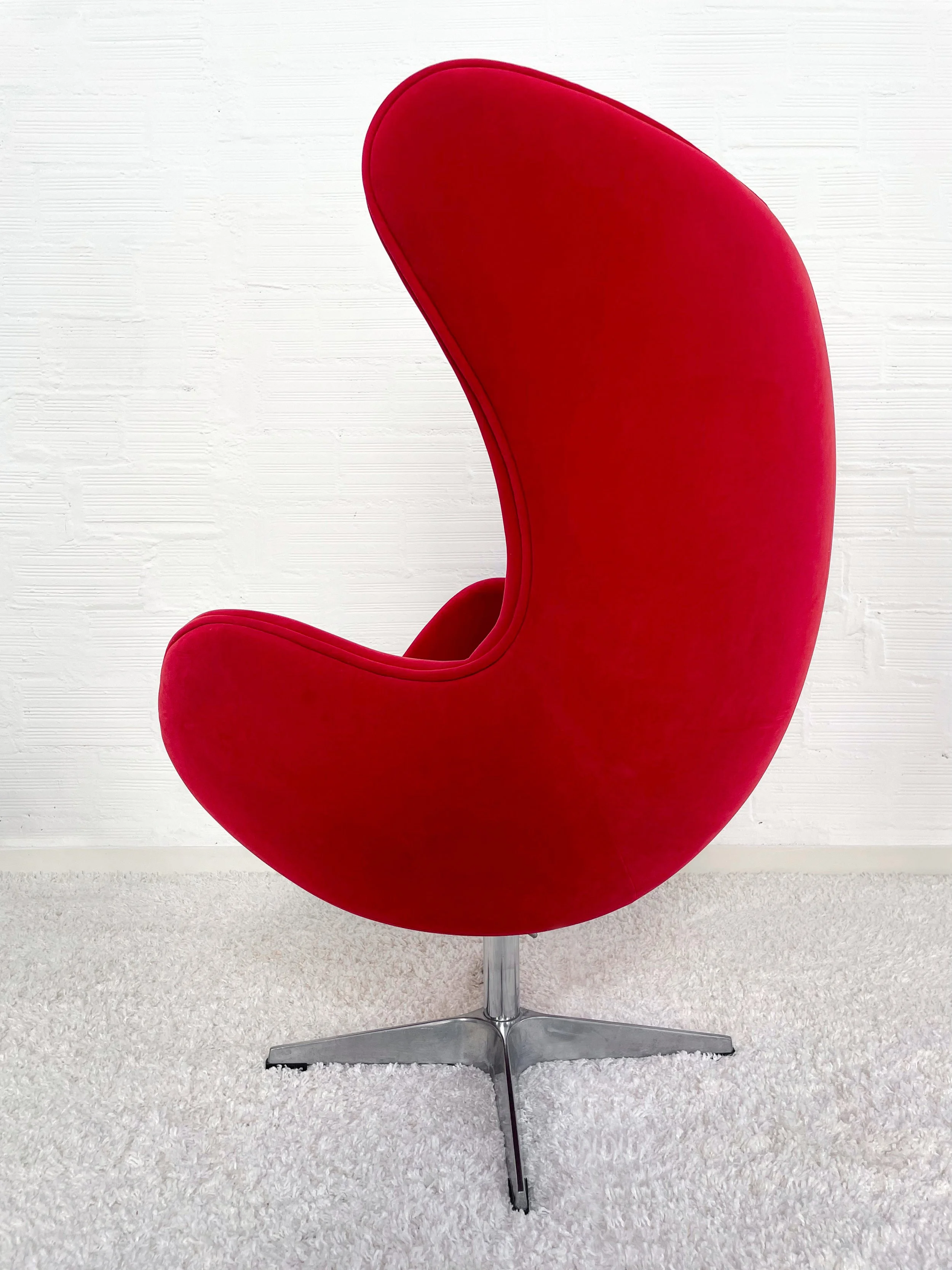 Sillón "Egg chair". 2000. Monda Lironda Vintage