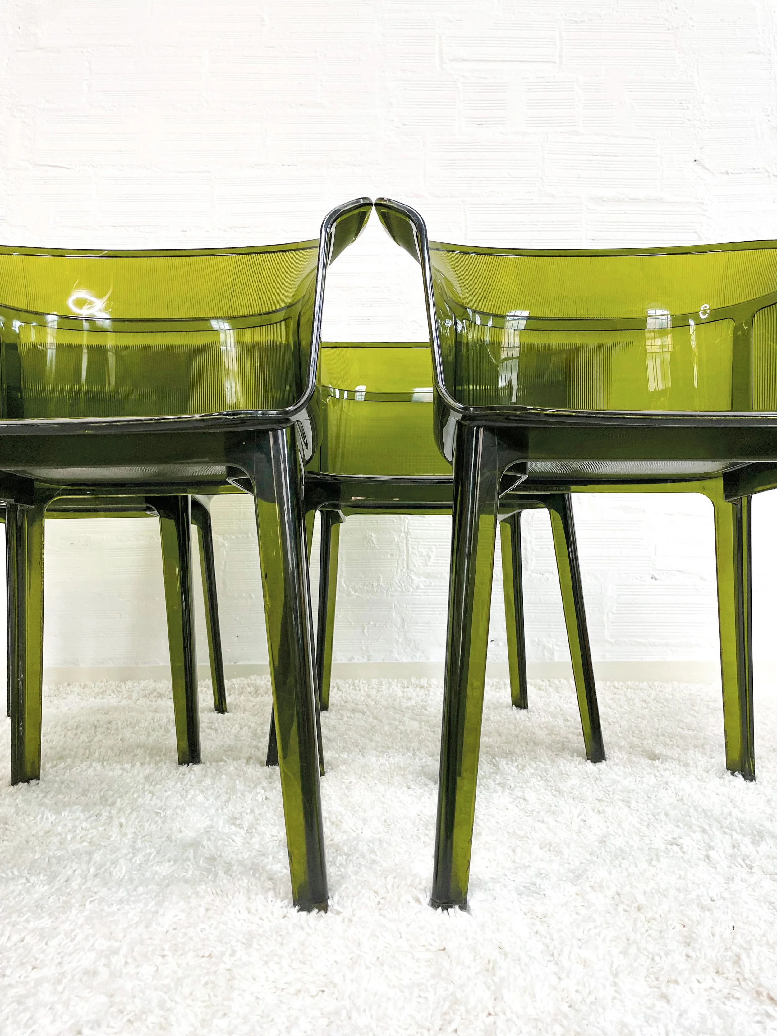 Silla Papyrus para Kartell. Diseñada por Ronan & Erwan Bouroullec. Italia 2008. Monda Lironda Vintage