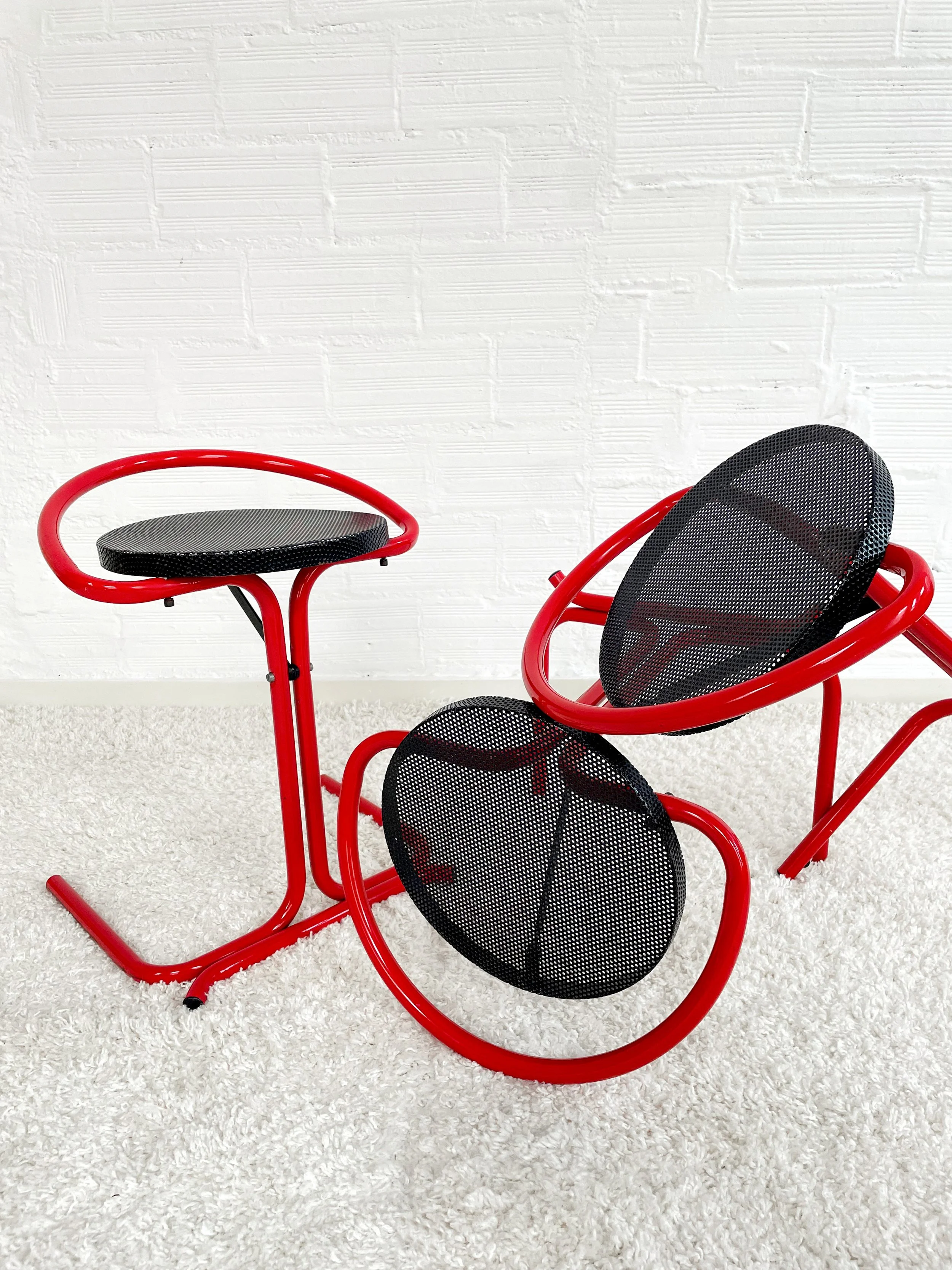 Taburetes postmodernos 80s. Monda Lironda Vintage