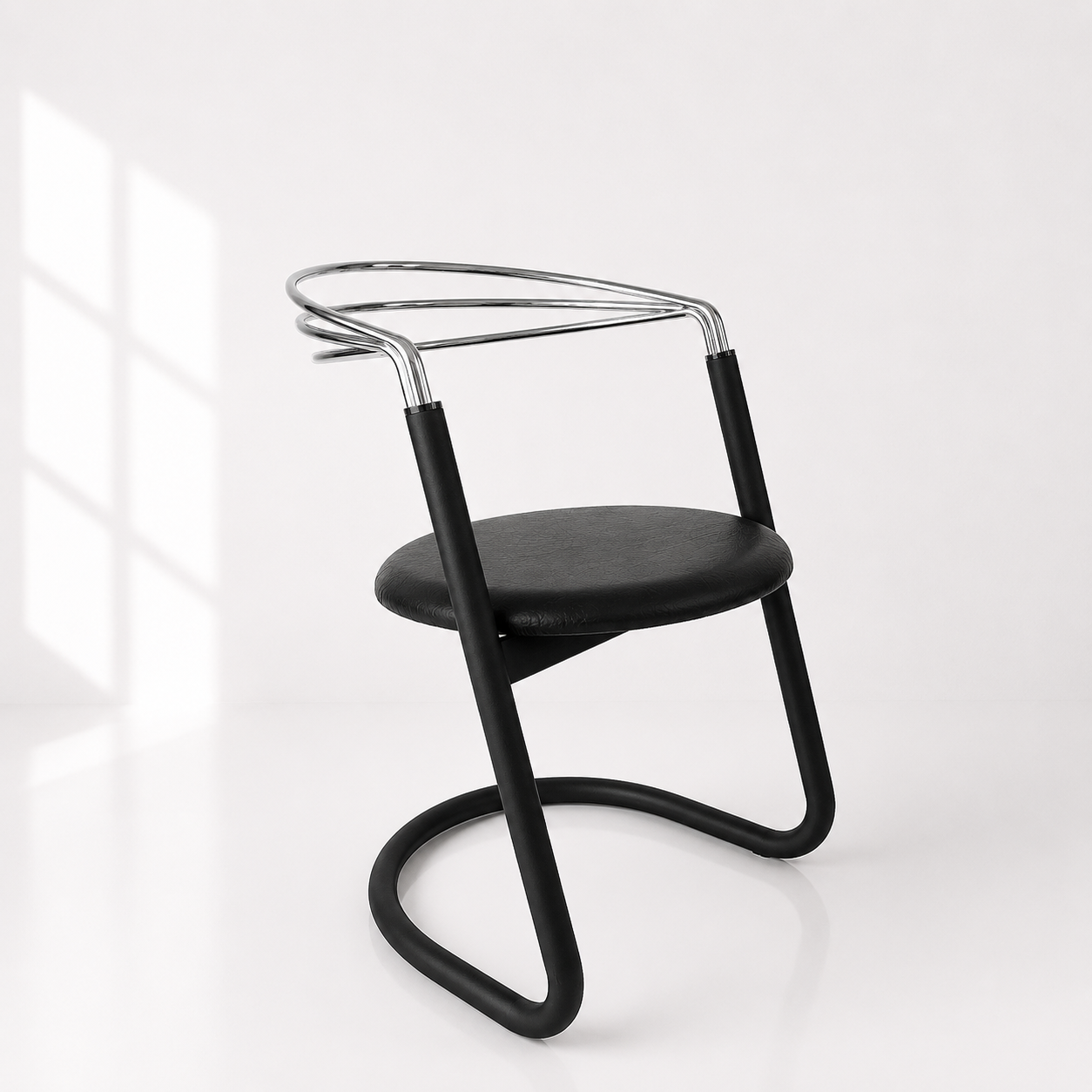 Silla cantilever estilo Willy Rizzo. Monda Lironda Vintage
