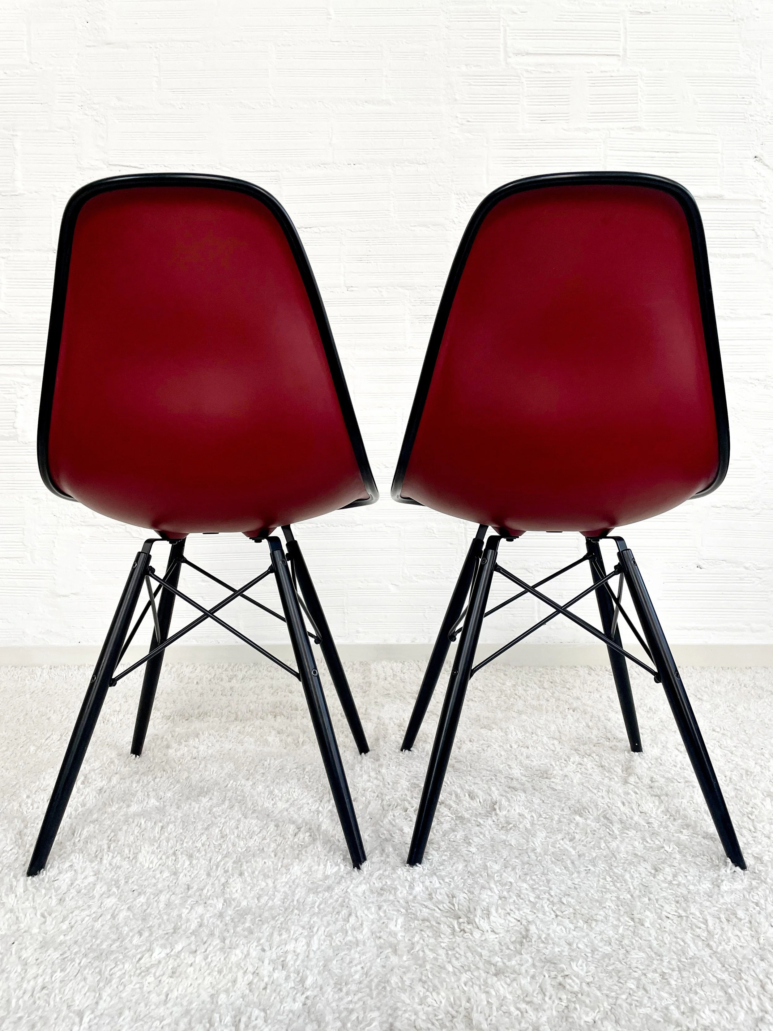 Sillas de Charles y Ray Eames para Vitra. Monda Lironda Vintage