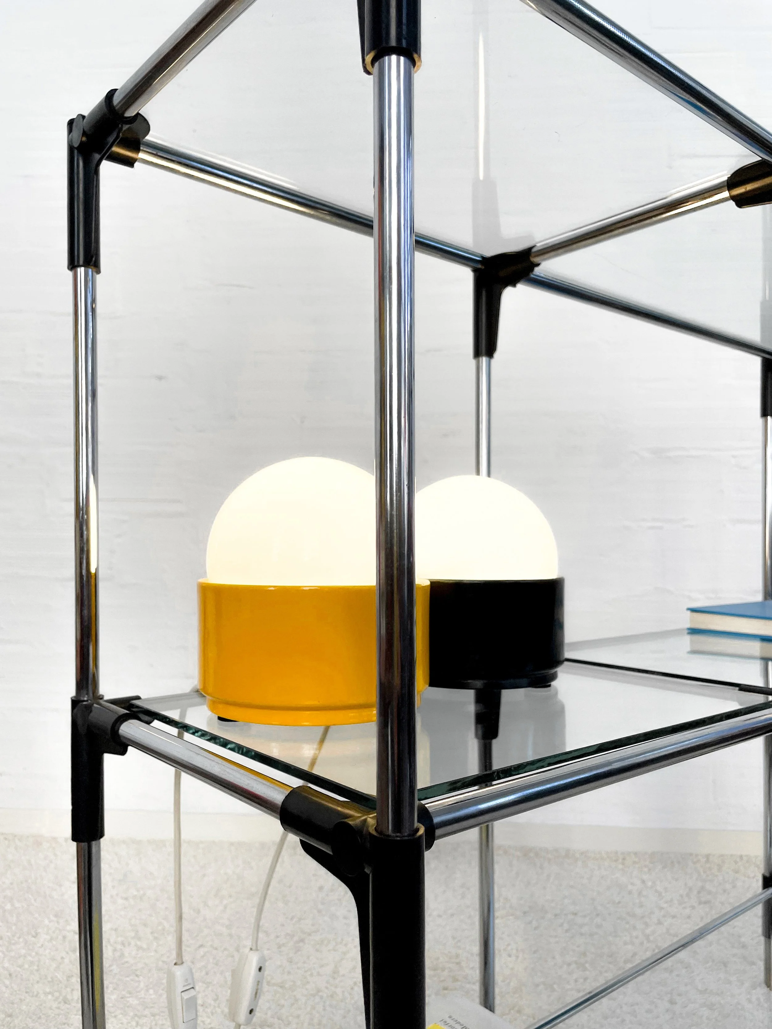 Estantería modular cristal. España 80s. Monda Lironda Vintage