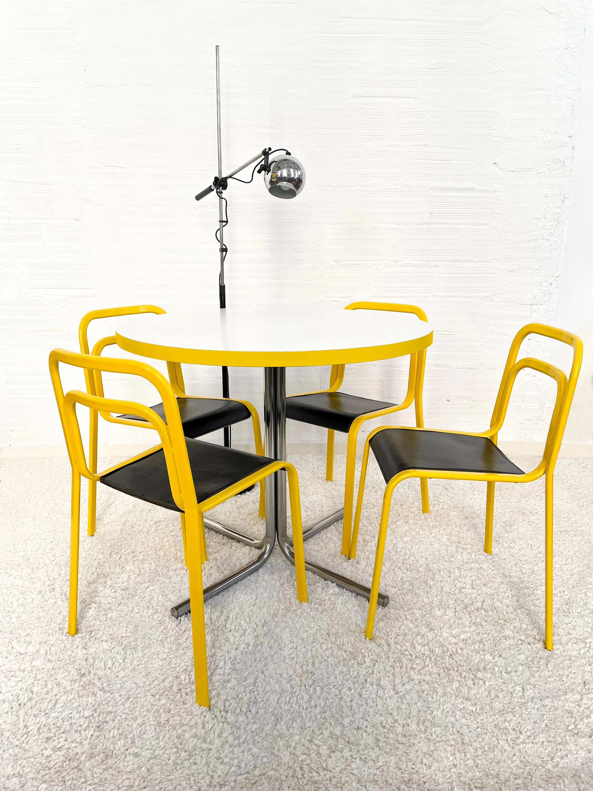 Silla italiana años 80. Monda Lironda Vintage