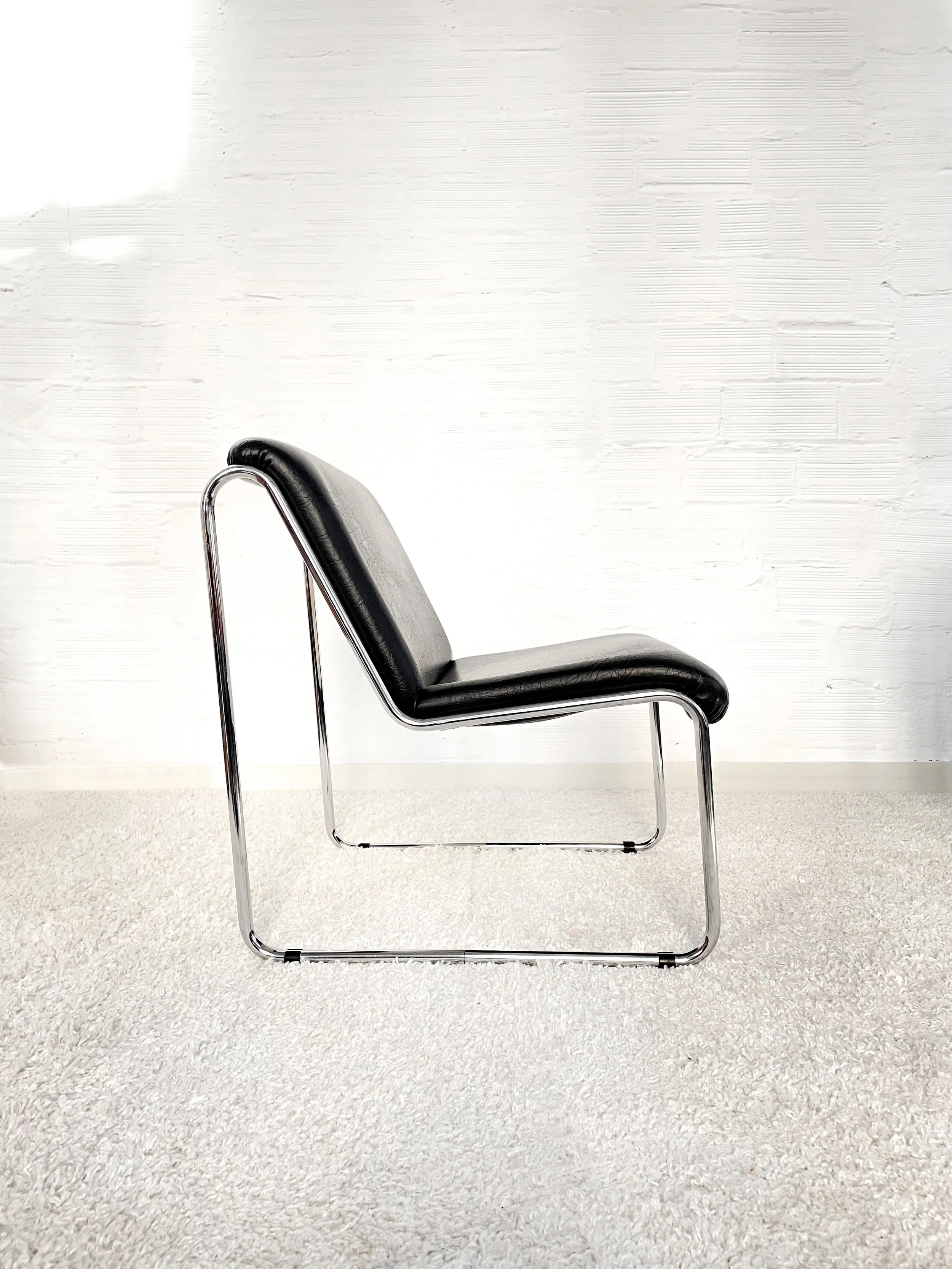 Butaca tubular Mid-Century. Monda Lironda Vintage