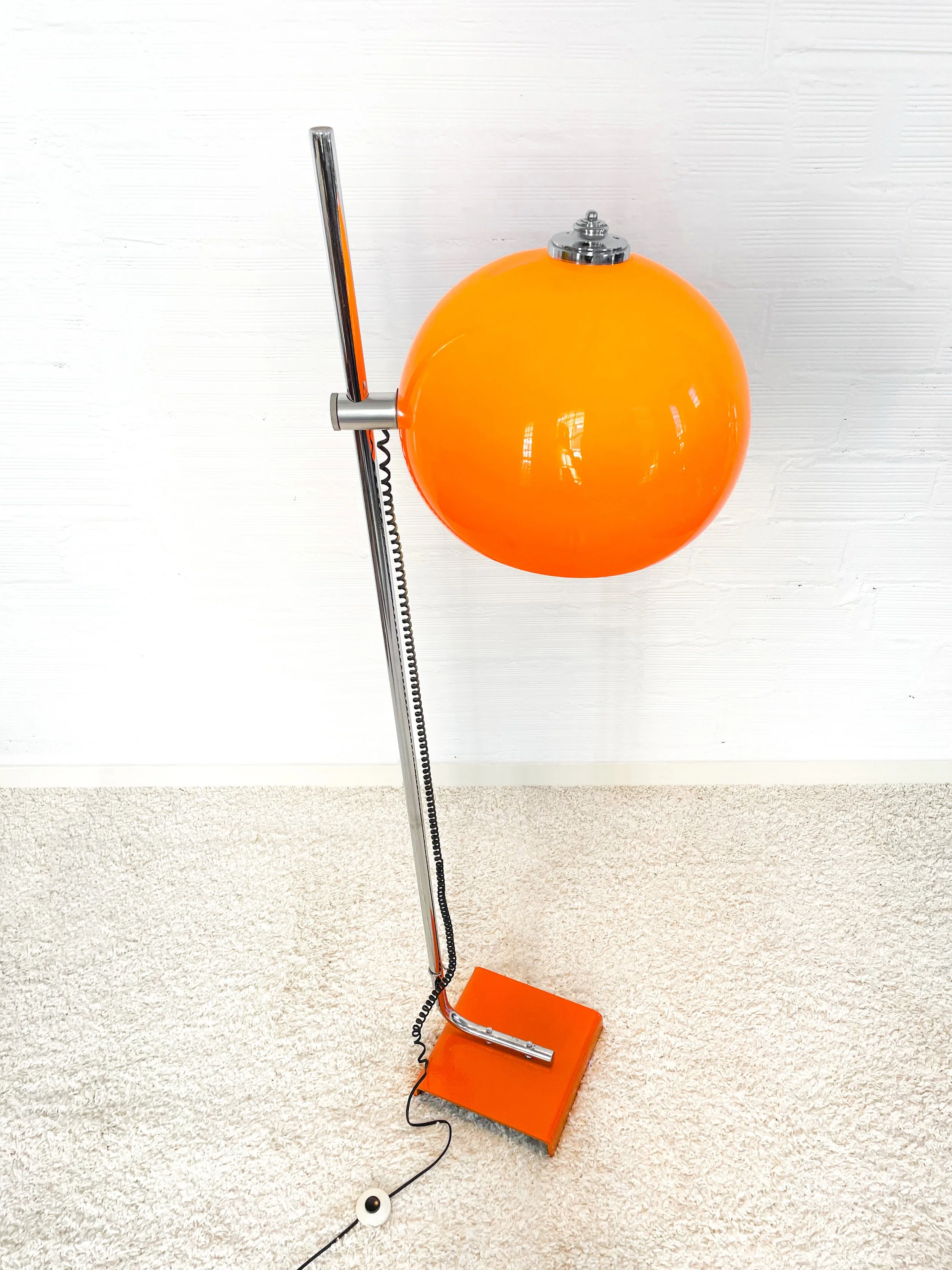 Lámpara de pie Mid Century. Monda Lironda Vintage