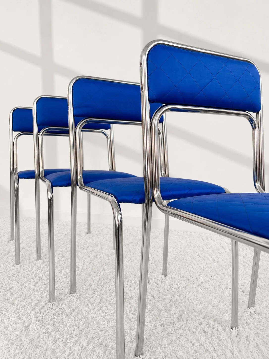 Sillas bauhaus azul índigo. Italia 1970. Monda Lironda Vintage