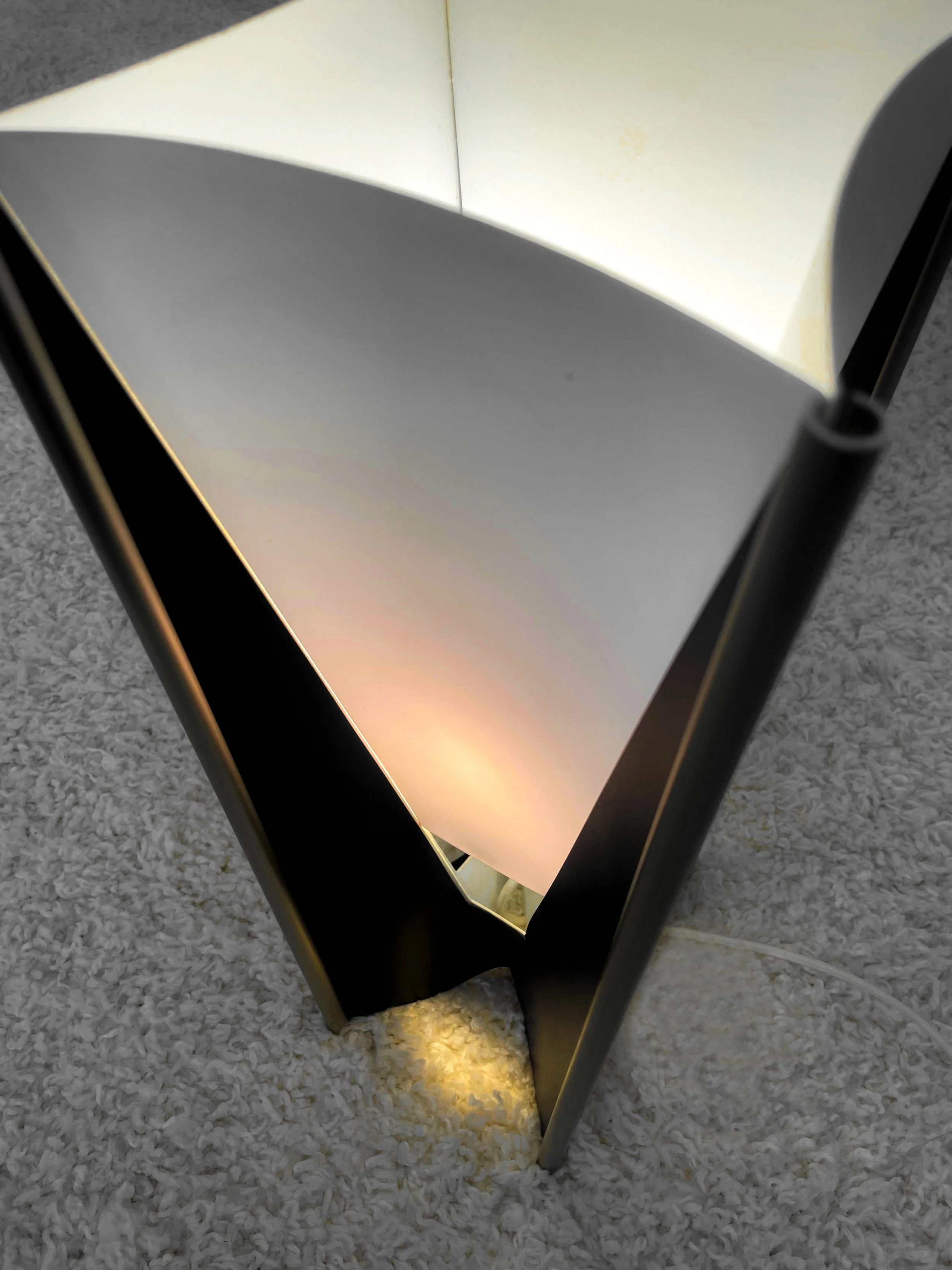 Lámpara de mesa Style para Knoll. Samuel Parker. 80s. Monda Lironda Vintage