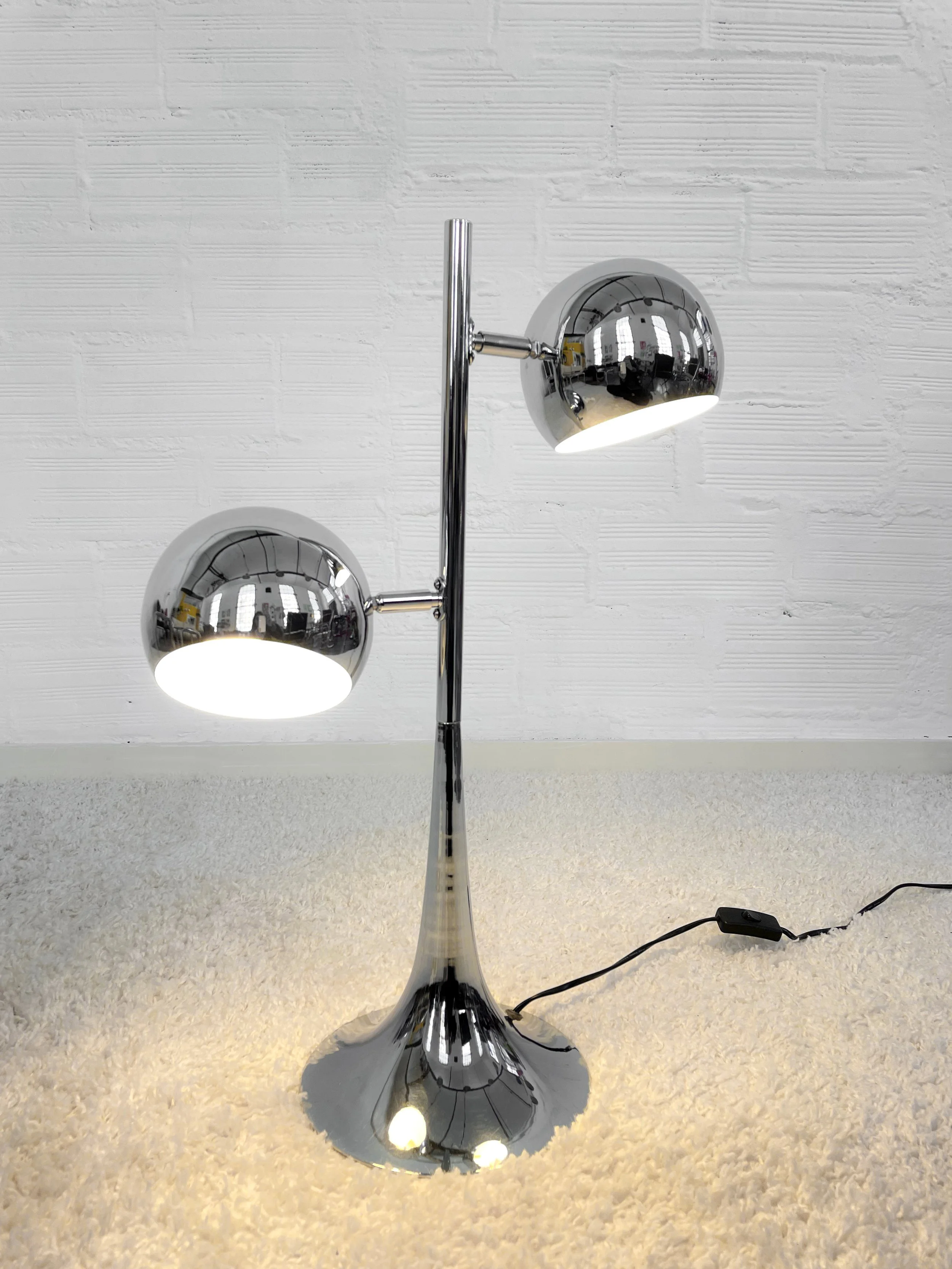 Lámpara sobremesa Eyeball. Italia 70's. Monda Lironda Vintage