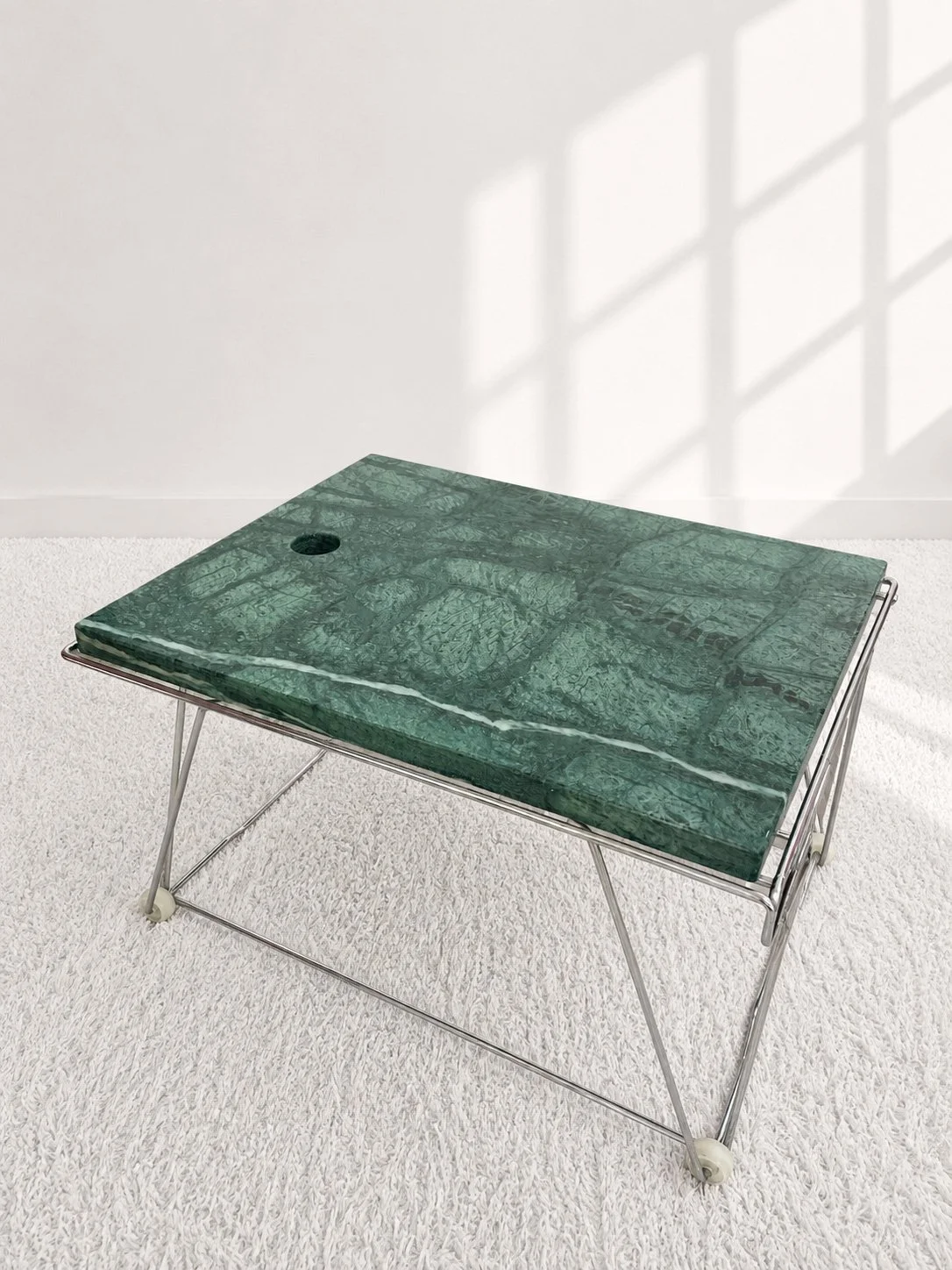 Mesa auxiliar de mármol. 80s. Monda Lironda Vintage