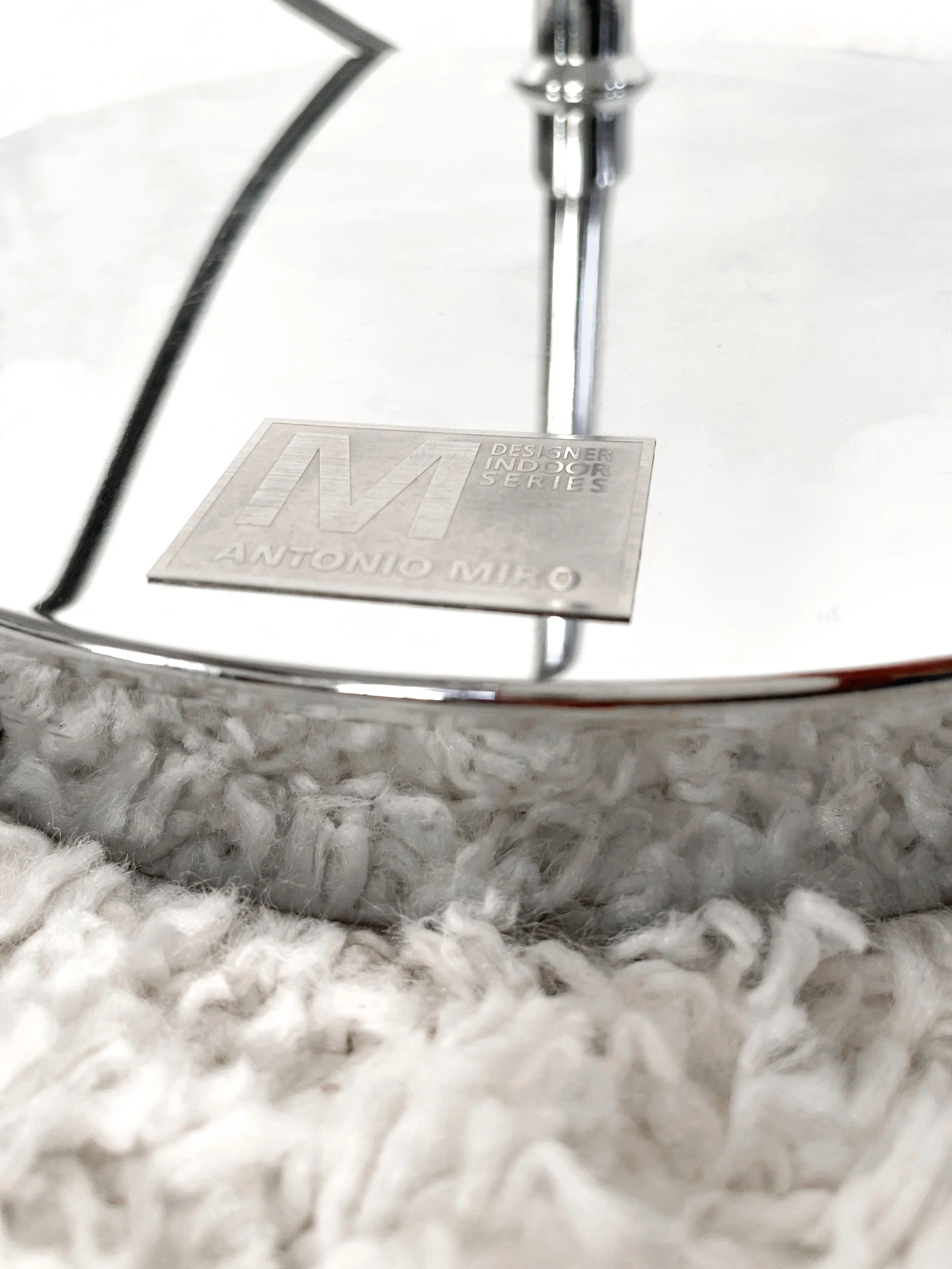 Lámpara de pie "Torus" de Antonio Miró. Monda Lironda Vintage