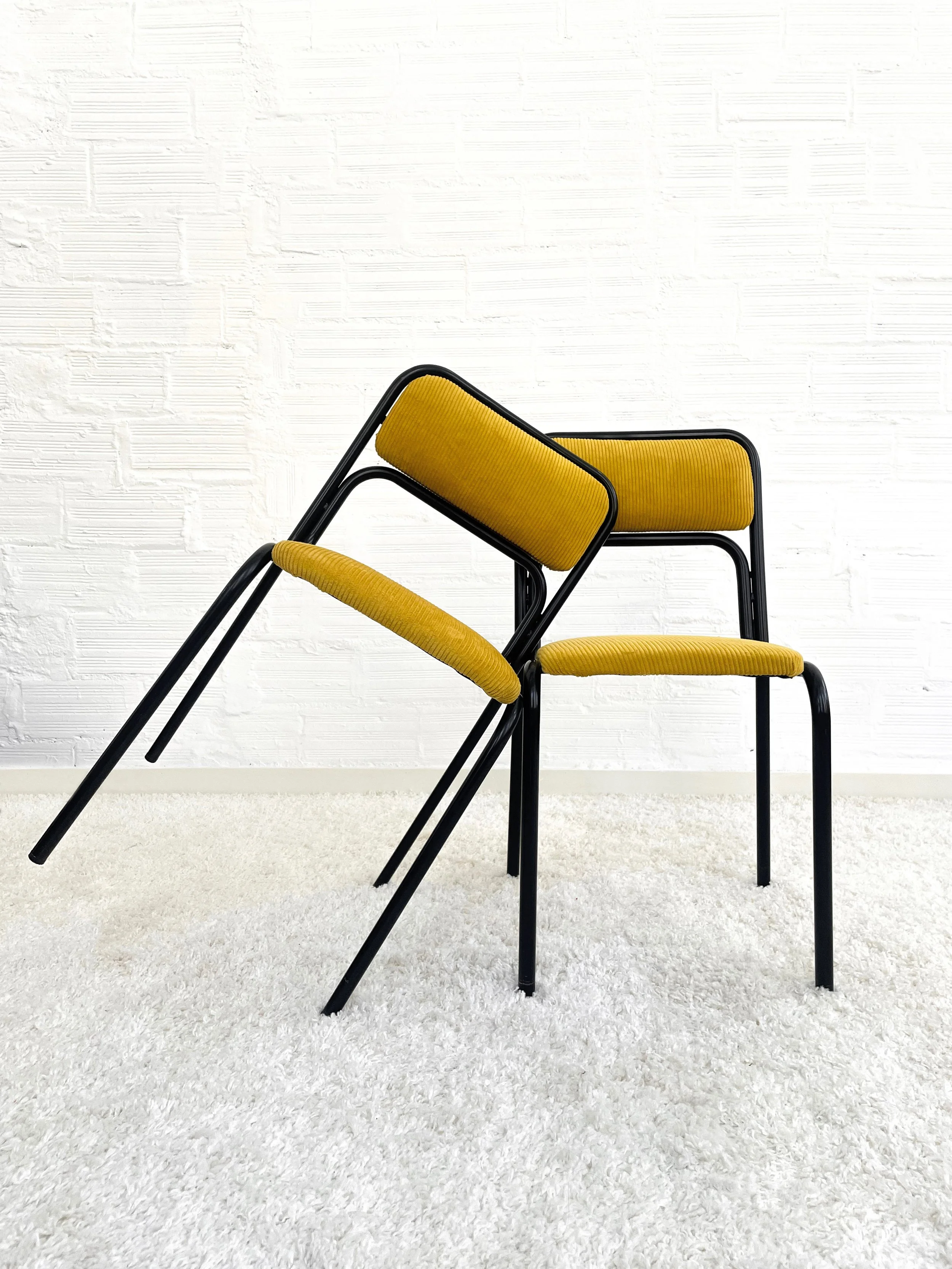 Sillas Bauhaus de los años 70, made in Italy. Monda Lironda Vintage