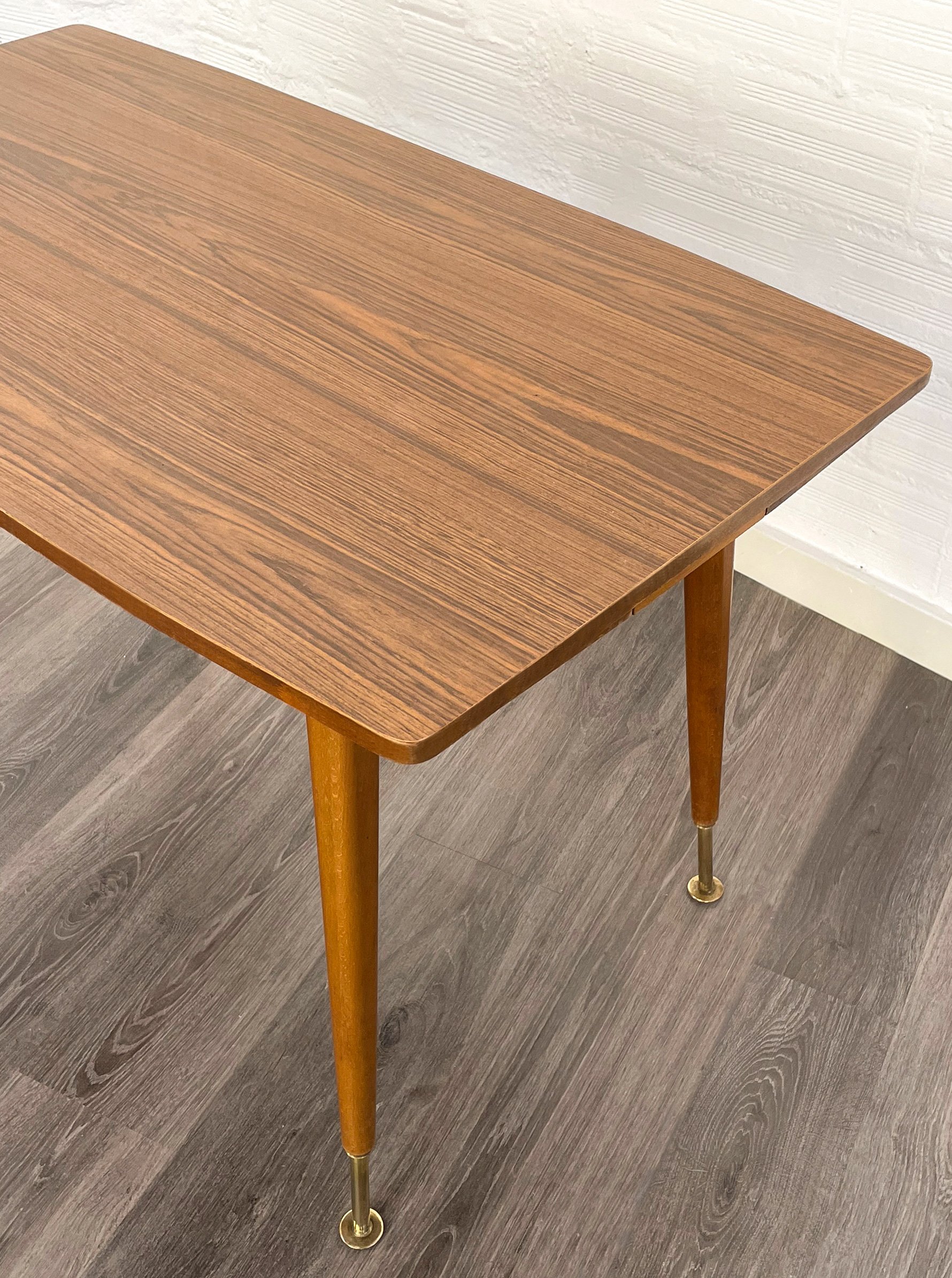 Mesa de comedor extensible vintage. Alemania. 50’s. Monda Lironda Vintage