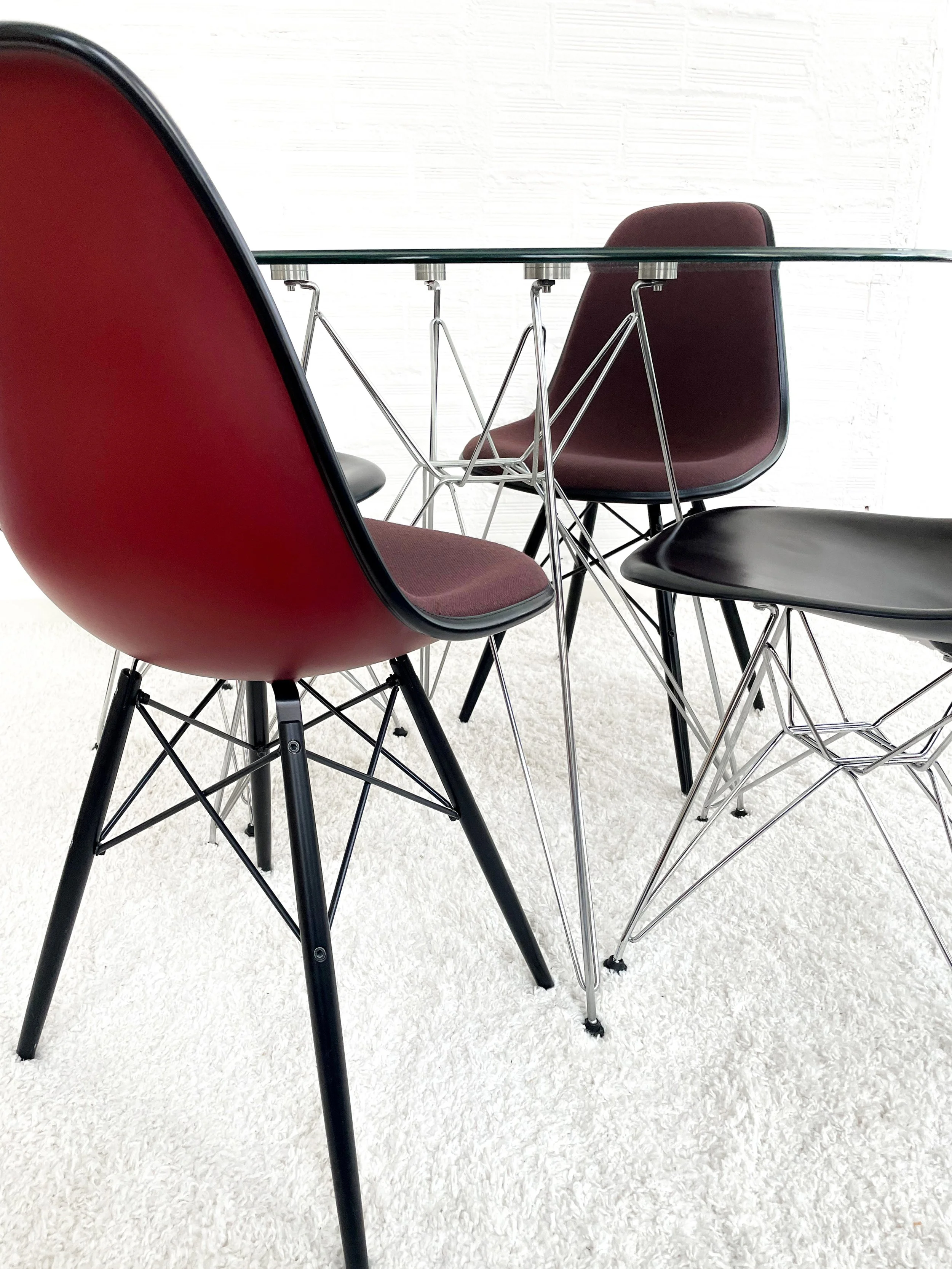 Mesa redonda Eames base Eiffel. Monda Lironda Vintage