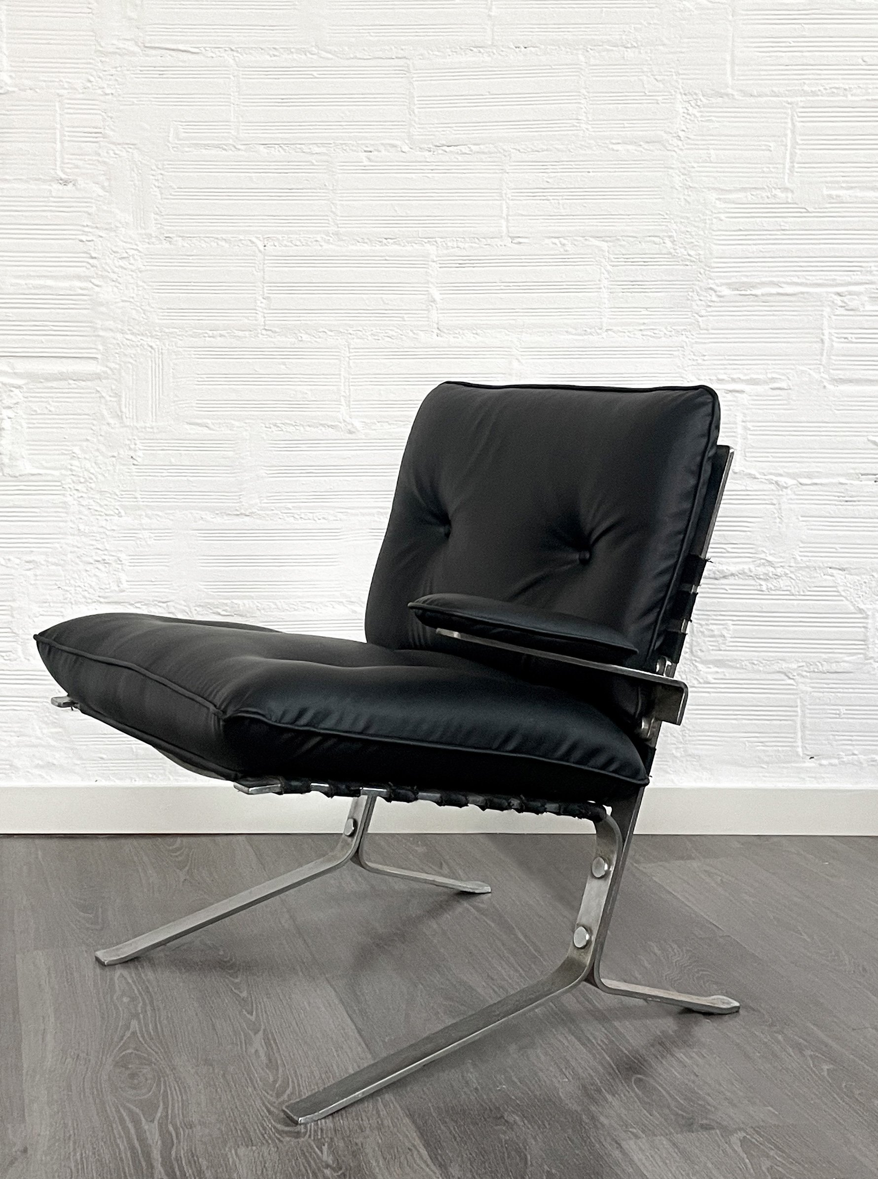 Pareja de sillones vintage "Joker" de Oliver Mourgue para Airbone. Francia años 60. Monda Lironda Vintage (copia)