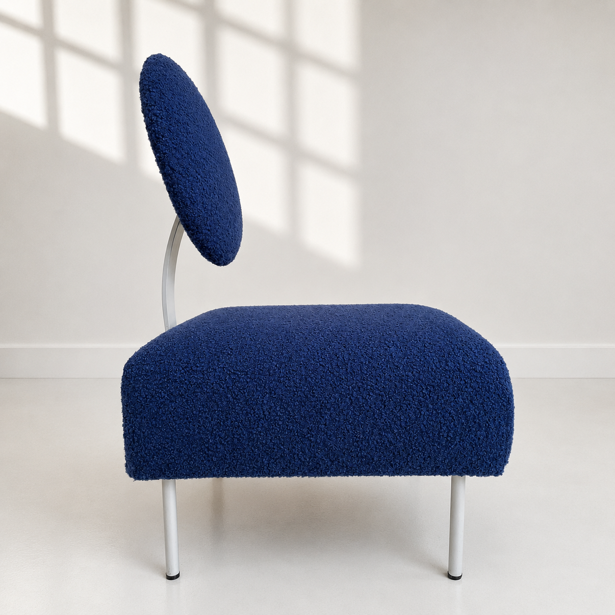 Silla Moira (BU-1375). Piergiorgio Cazzaniga para Andreu World. Monda Lironda Vintage