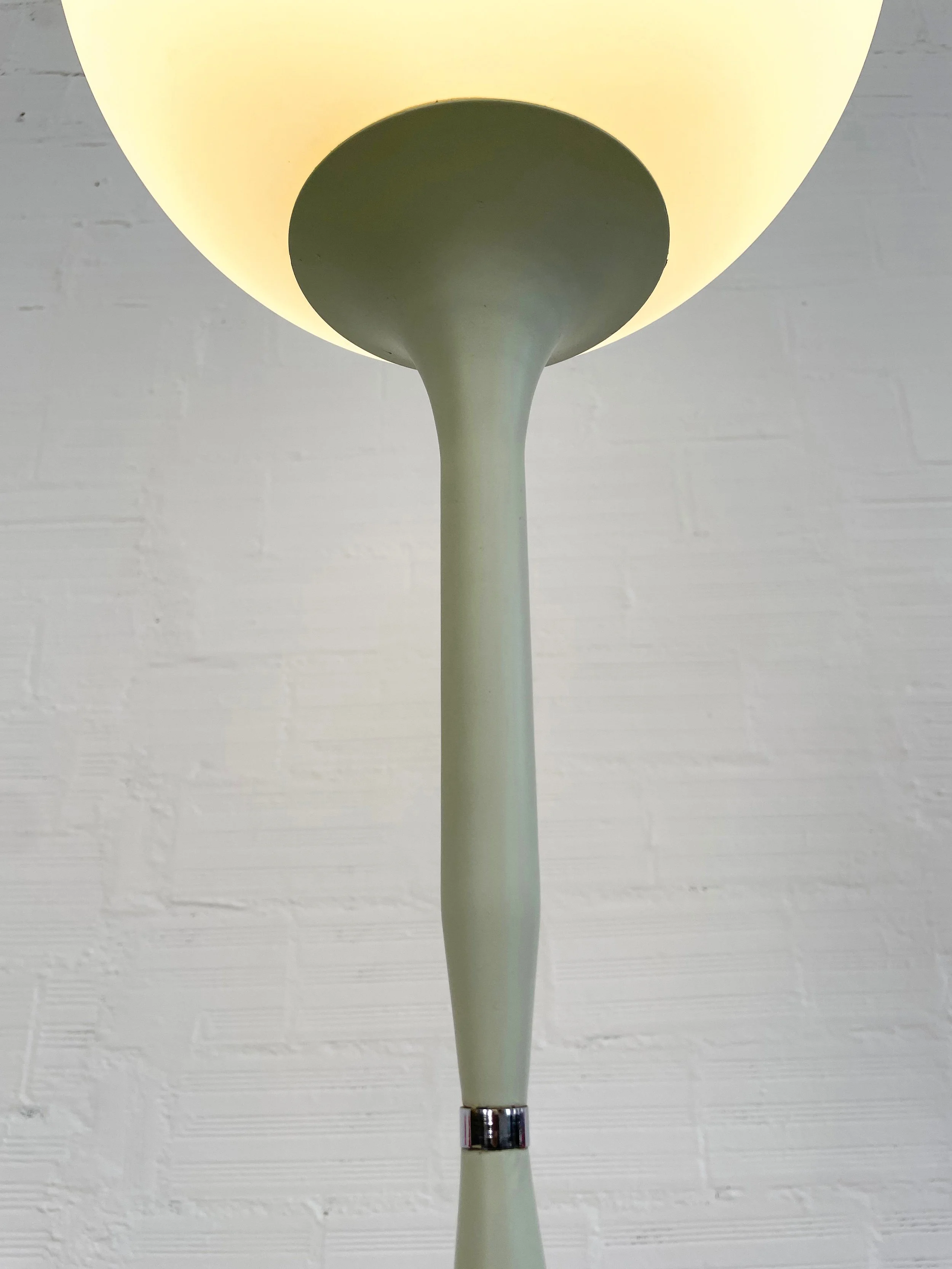 Lámpara de pie Artemide Castore. Italia 2003. Monda Lironda Vintage
