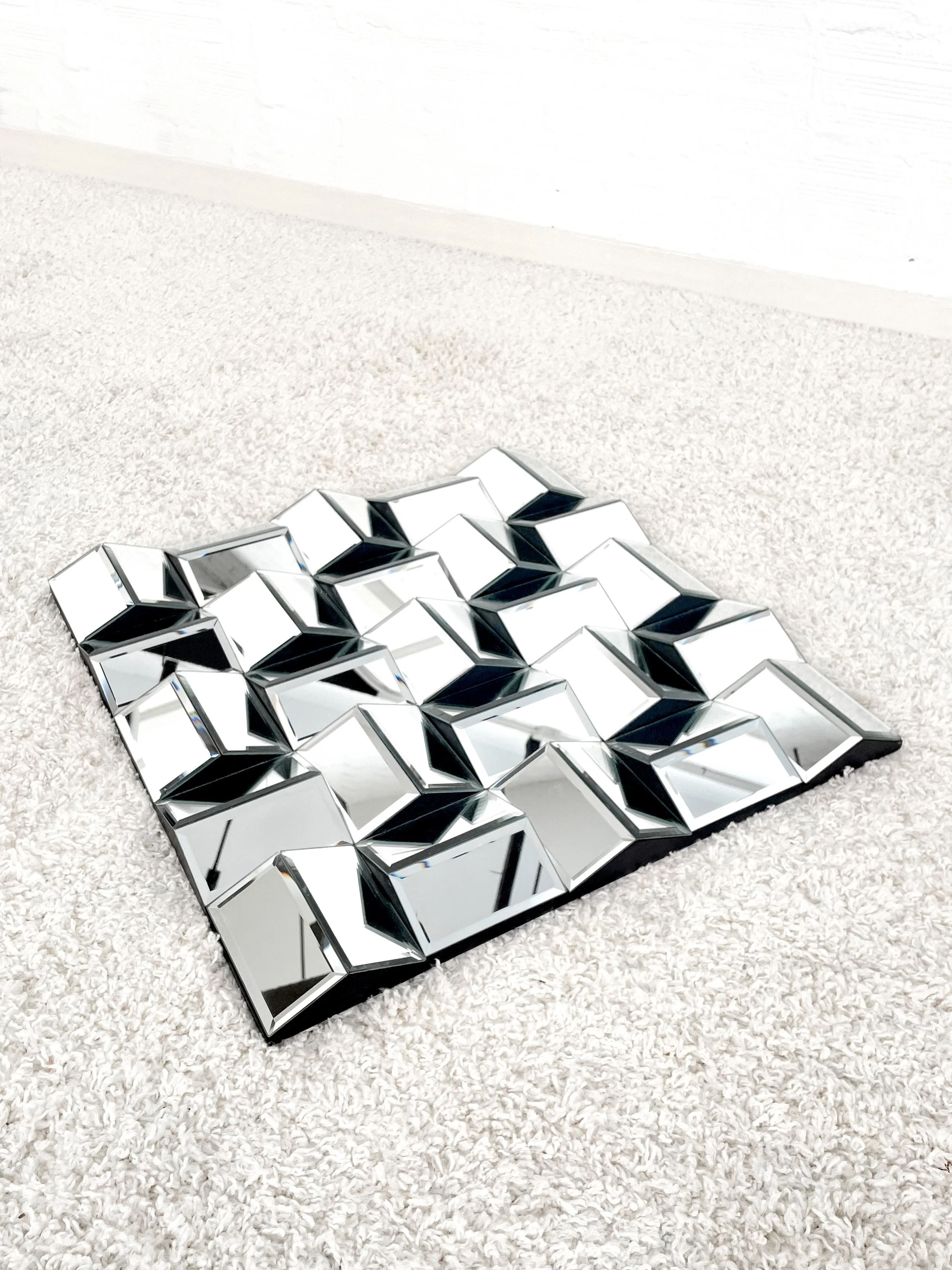 Espejo cubista. Neil Small. 70s. Monda Lironda Vintage