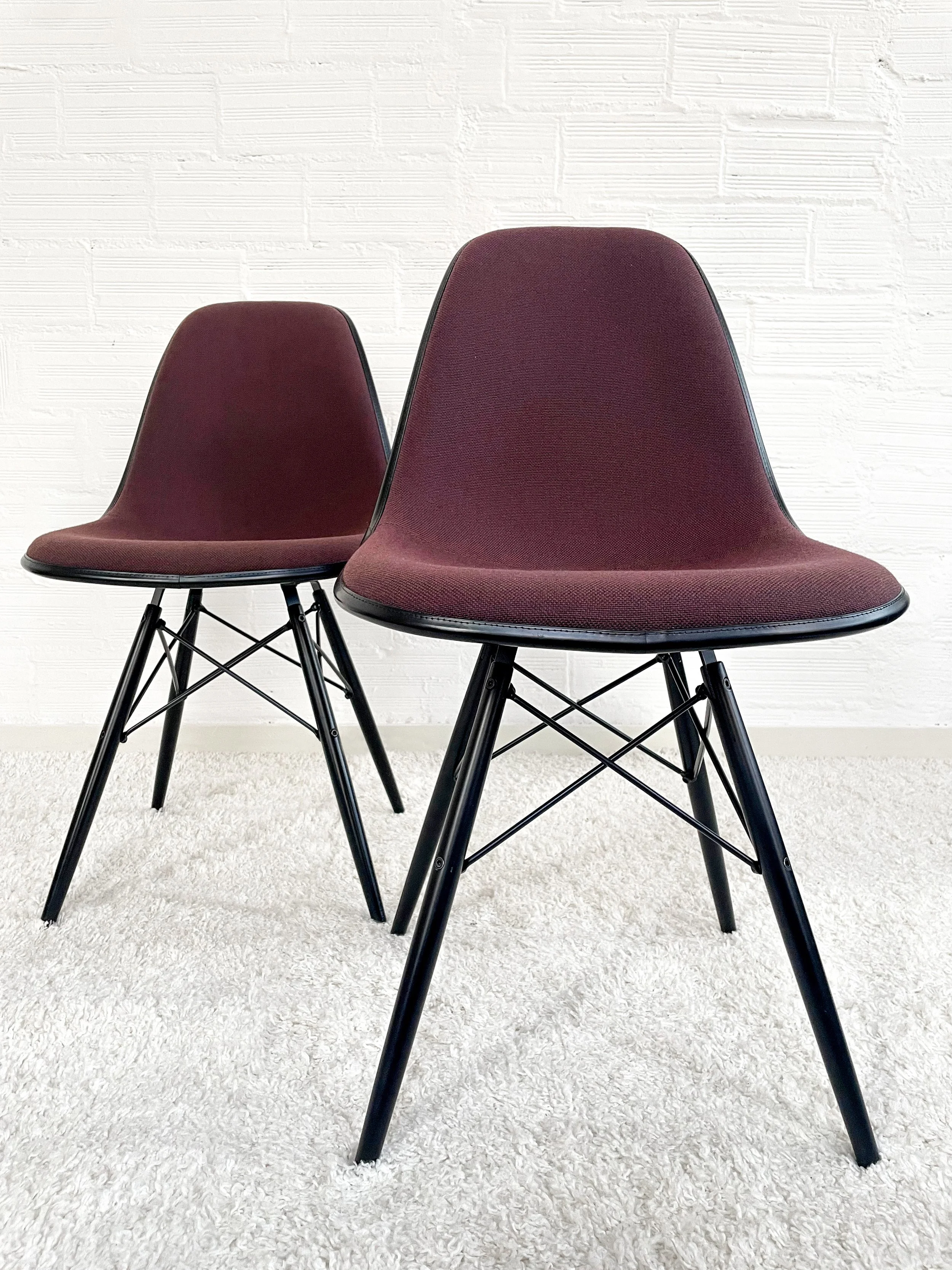 Sillas de Charles y Ray Eames para Vitra. Monda Lironda Vintage