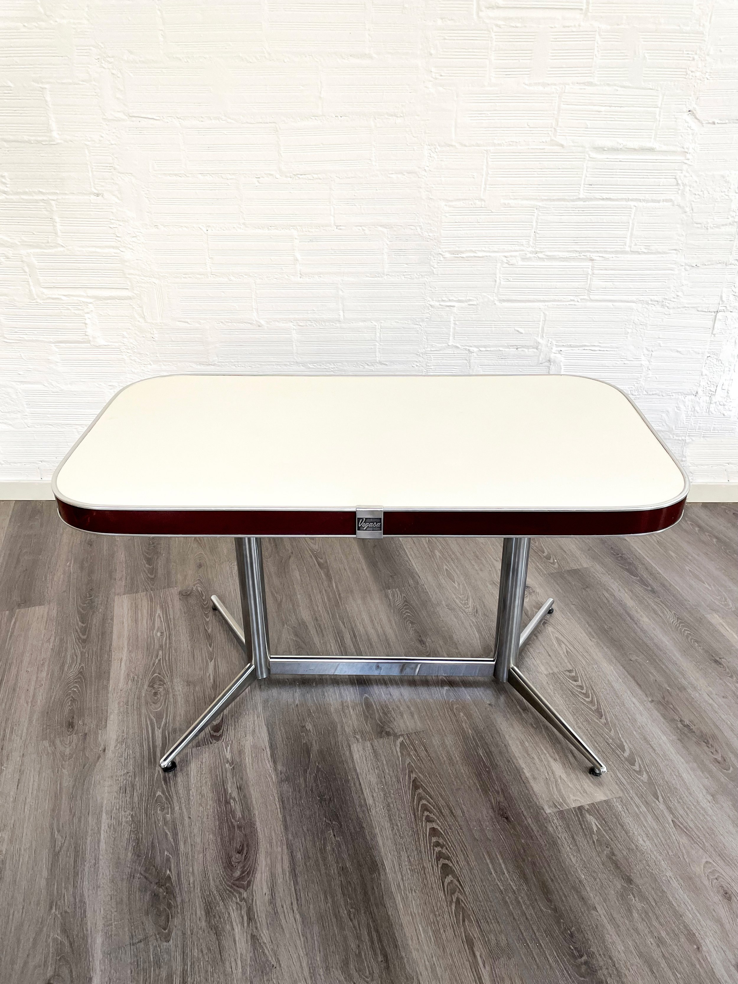 Mesa comedor vintage rectangular. Vegasa. 60s. Monda Lironda Vintage