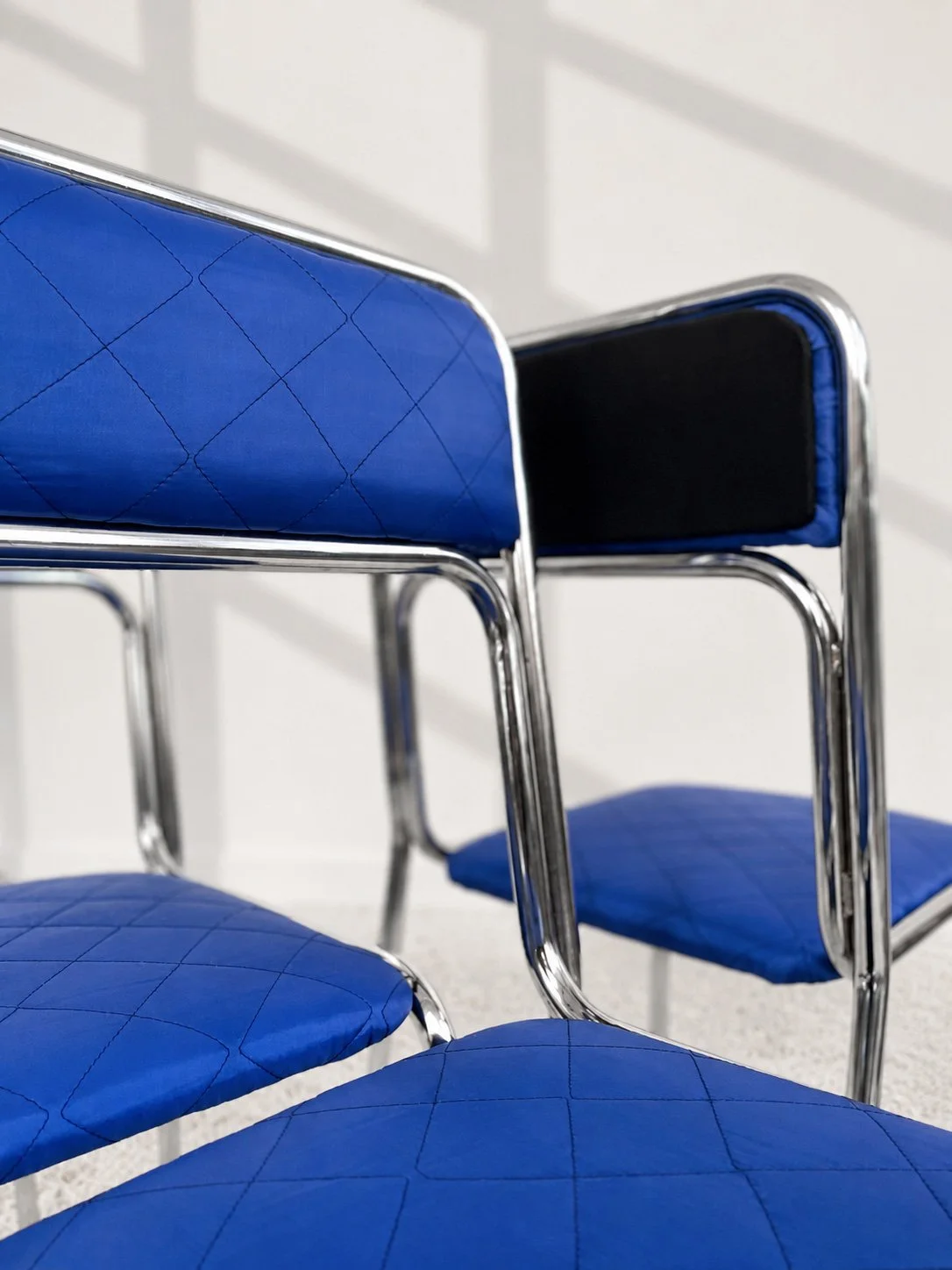 Sillas bauhaus azul índigo. Italia 1970. Monda Lironda Vintage