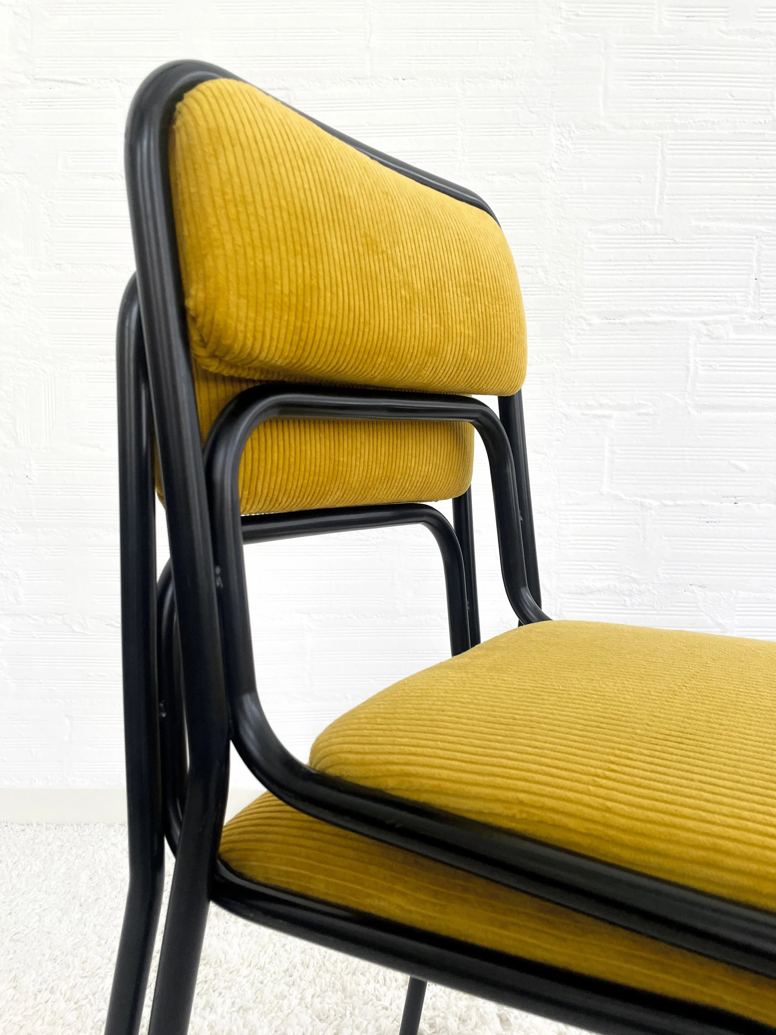 Sillas Bauhaus de los años 70, made in Italy. Monda Lironda Vintage