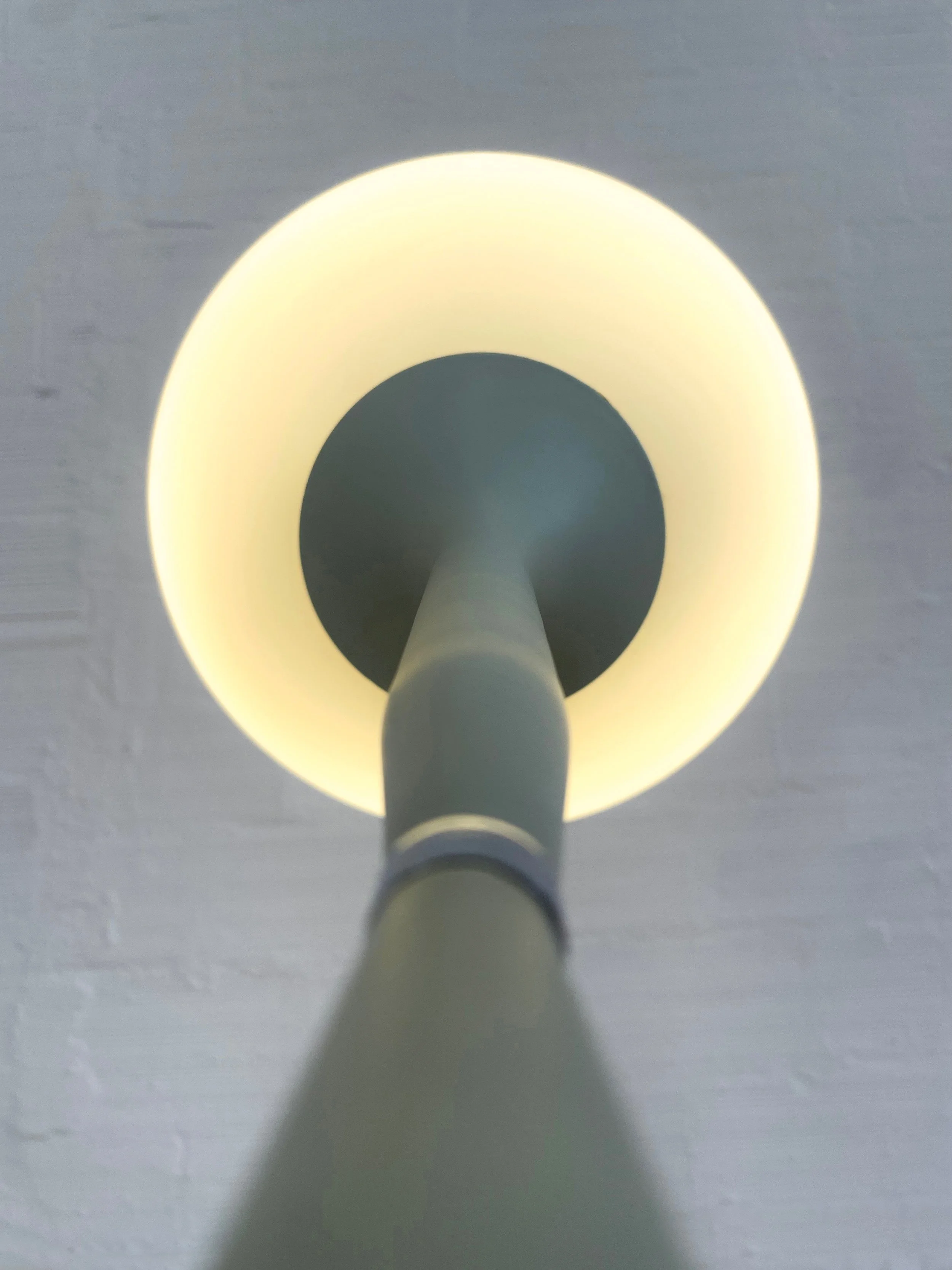 Lámpara de pie Artemide Castore. Italia 2003. Monda Lironda Vintage