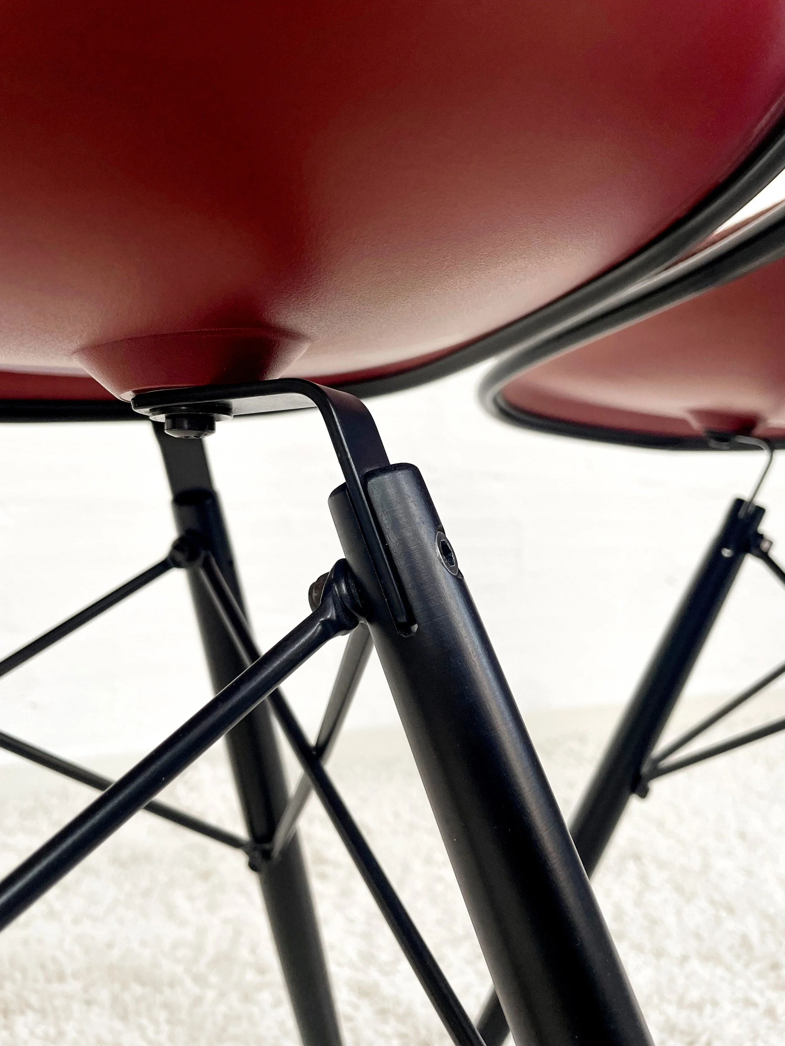 Sillas de Charles y Ray Eames para Vitra. Monda Lironda Vintage