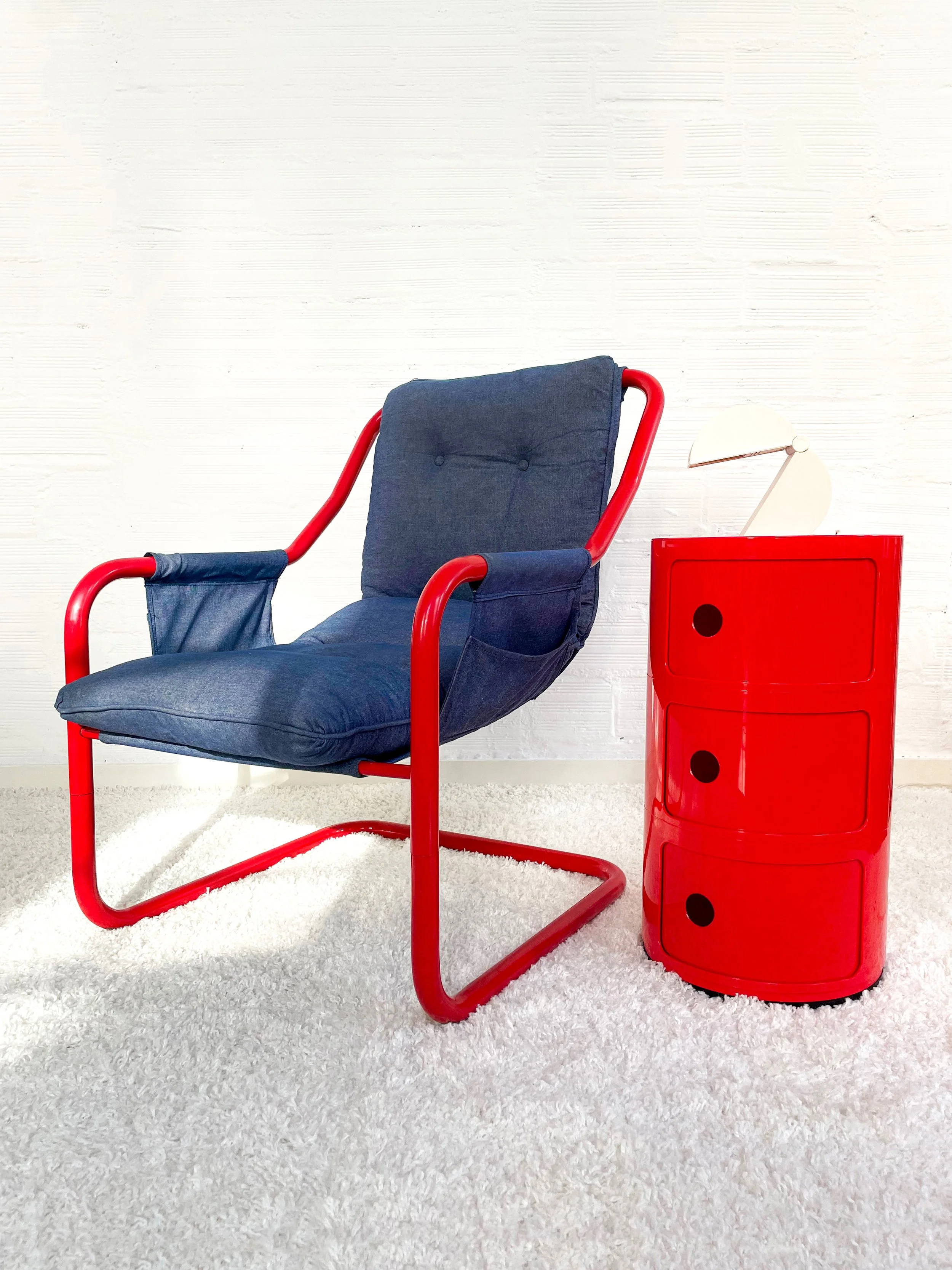 Sillón cantilever escandinavo vintage. 80s. Monda Lironda Vintage