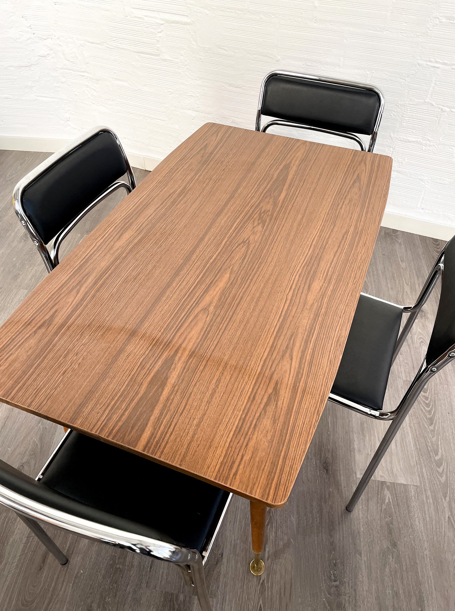 Mesa de comedor extensible vintage. Alemania. 50’s. Monda Lironda Vintage