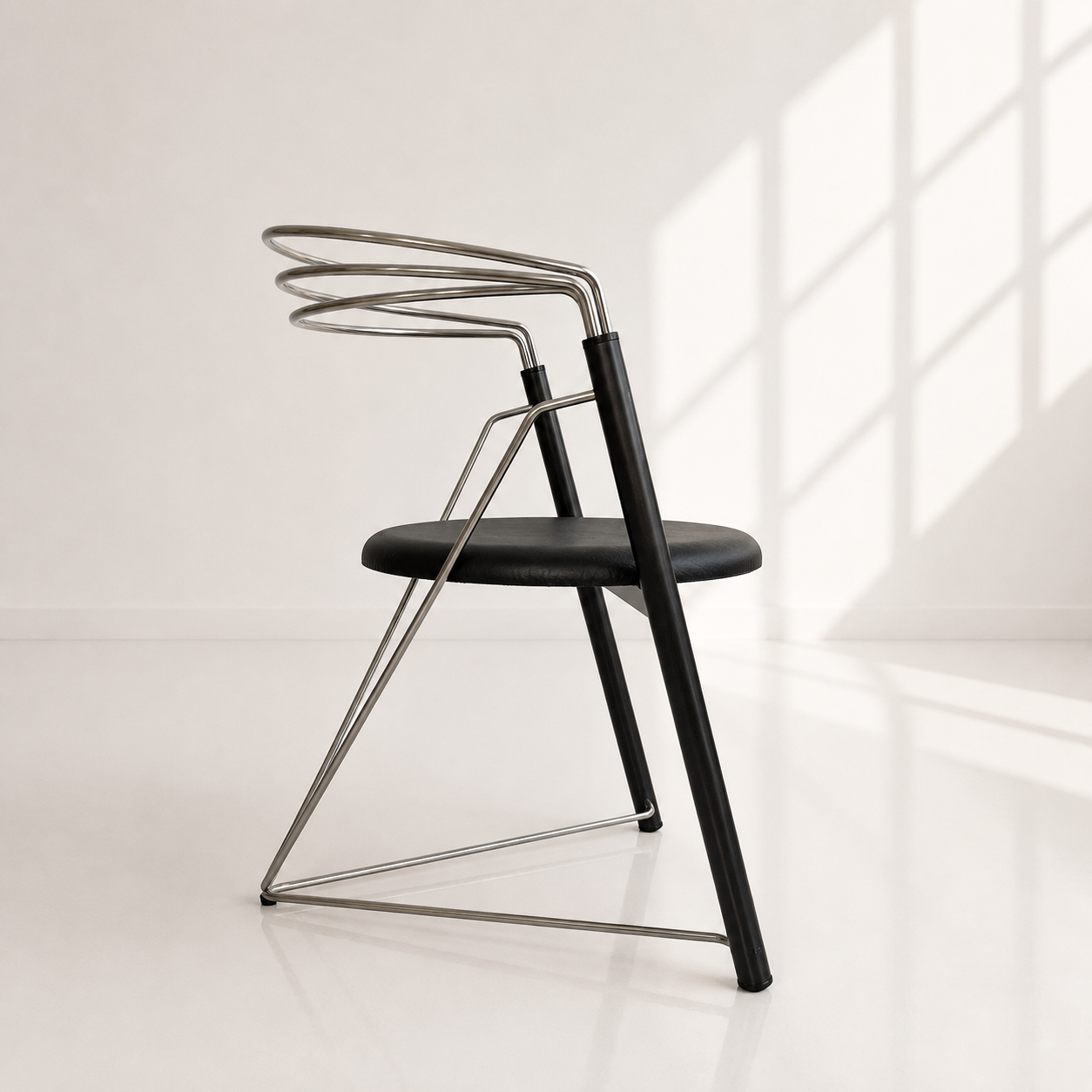 Silla postmoderna de inspiración Mario Botta. Monda Lironda Vintage