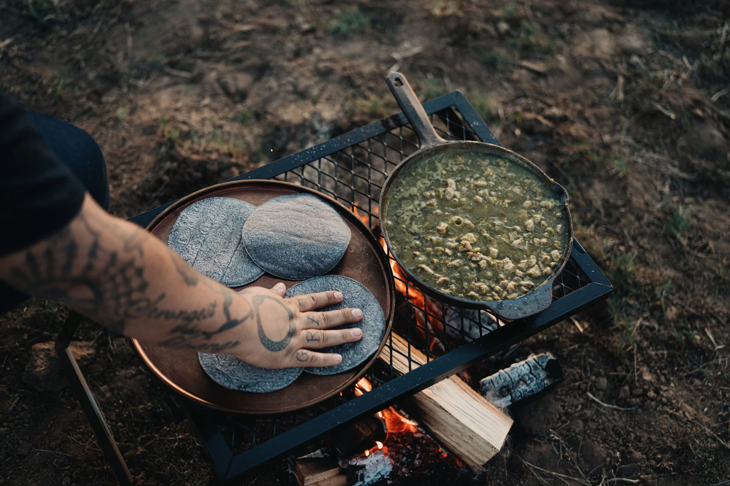 chile colorado_comal.jpg