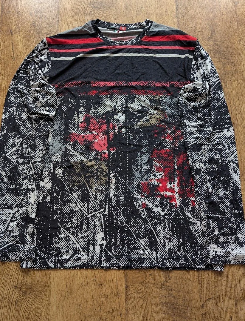 Yashi Yamamuri Abstract Posterized Long Sleeve Shirt