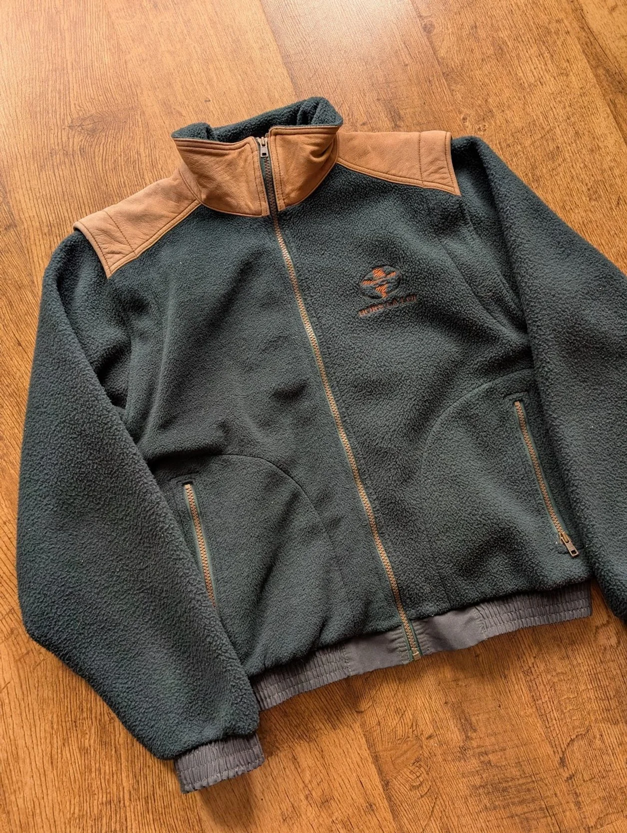 PXL_20251101_185332596.jpg (Copy)