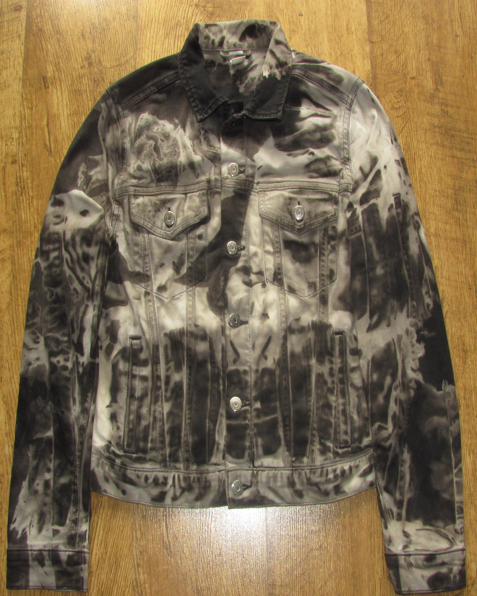 Small Cropped Denim Jacket0.png