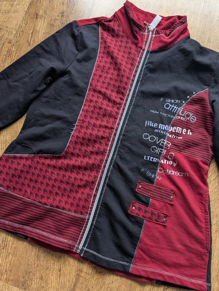 Le Grenier Y2K Style Half Sleeve Zip Up