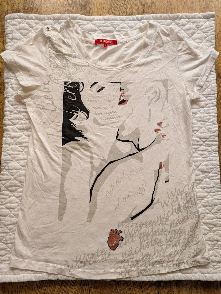 Le Grenier Avant Garde Kiss T-Shirt
