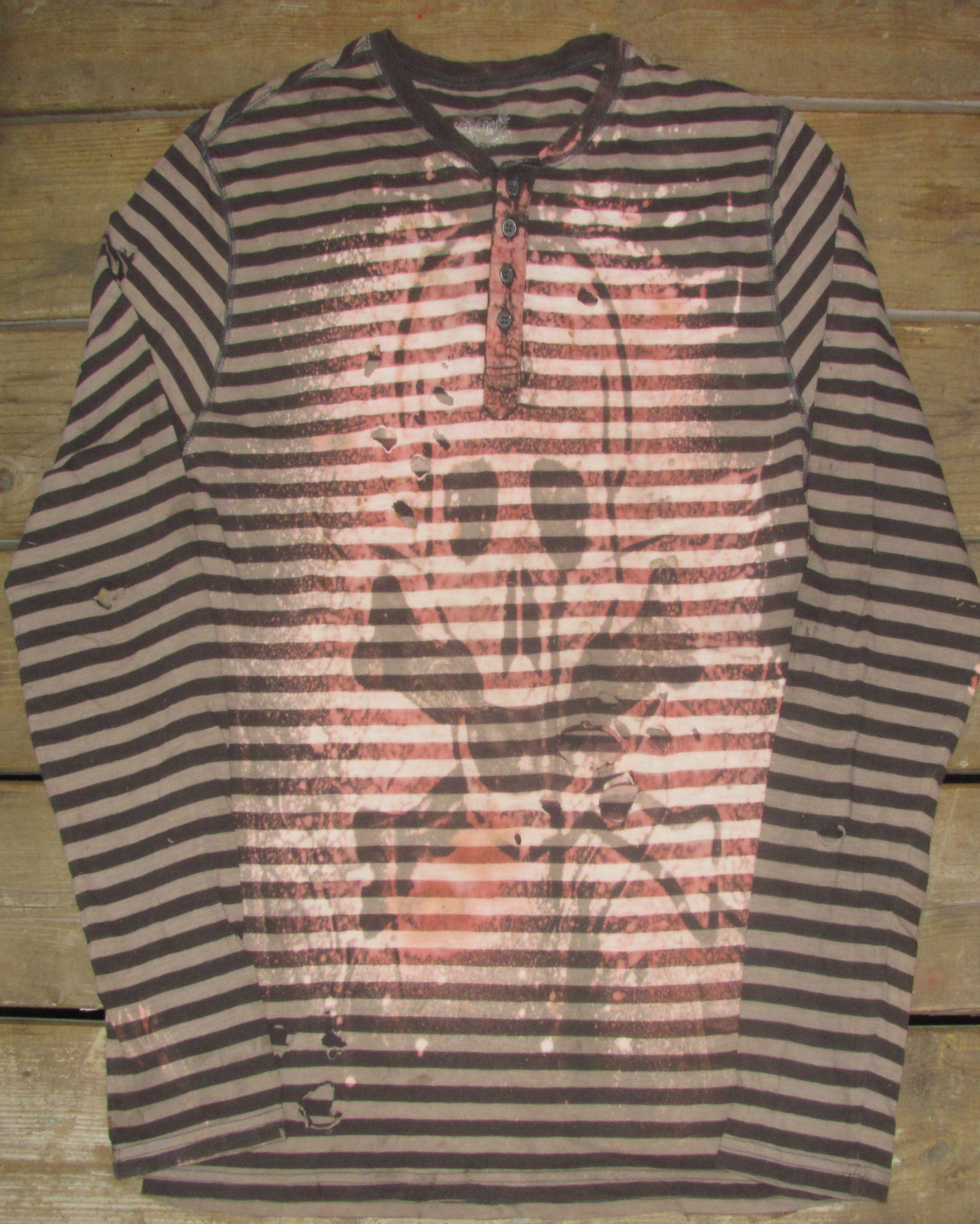 Bleached And Distressed Brown Striped Skull Long Sleeve