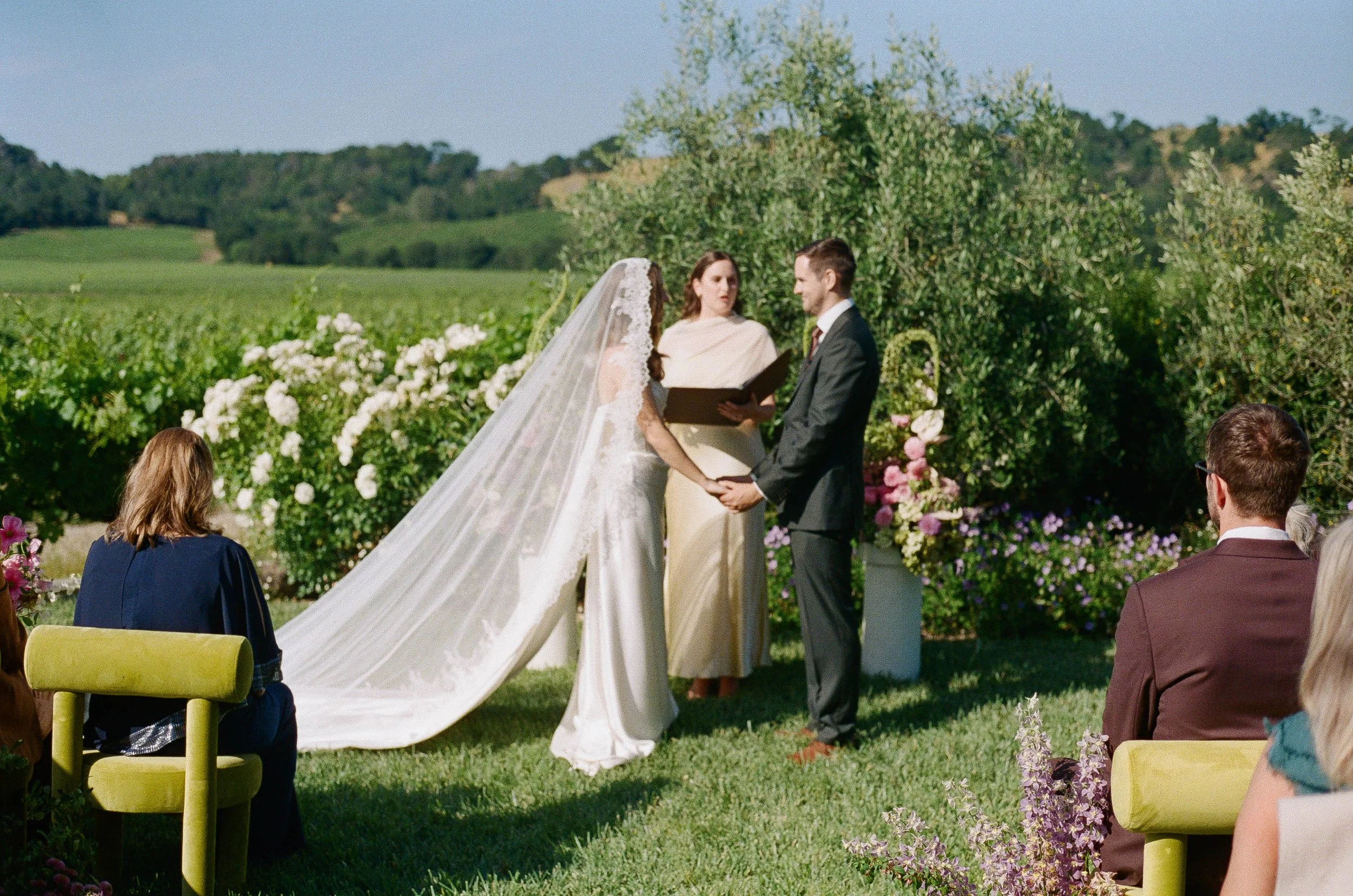 JULIEJORDAN_BROOKEANDJOSH_GRAMMVINEYARD_PREVIEW-34.jpg