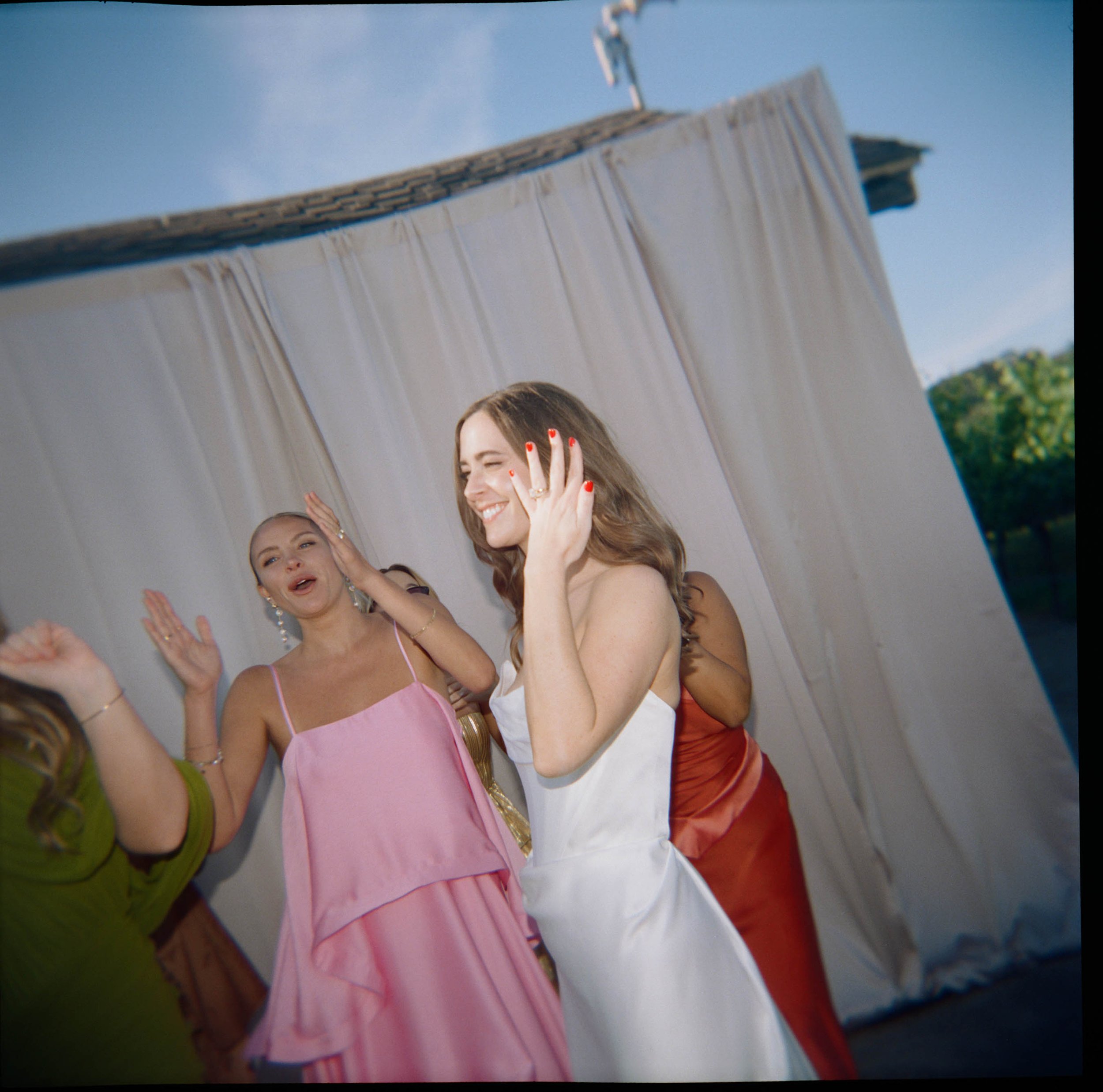 JULIEJORDAN_BROOKEANDJOSH_GRAMMVINEYARD_PREVIEW-31.jpg